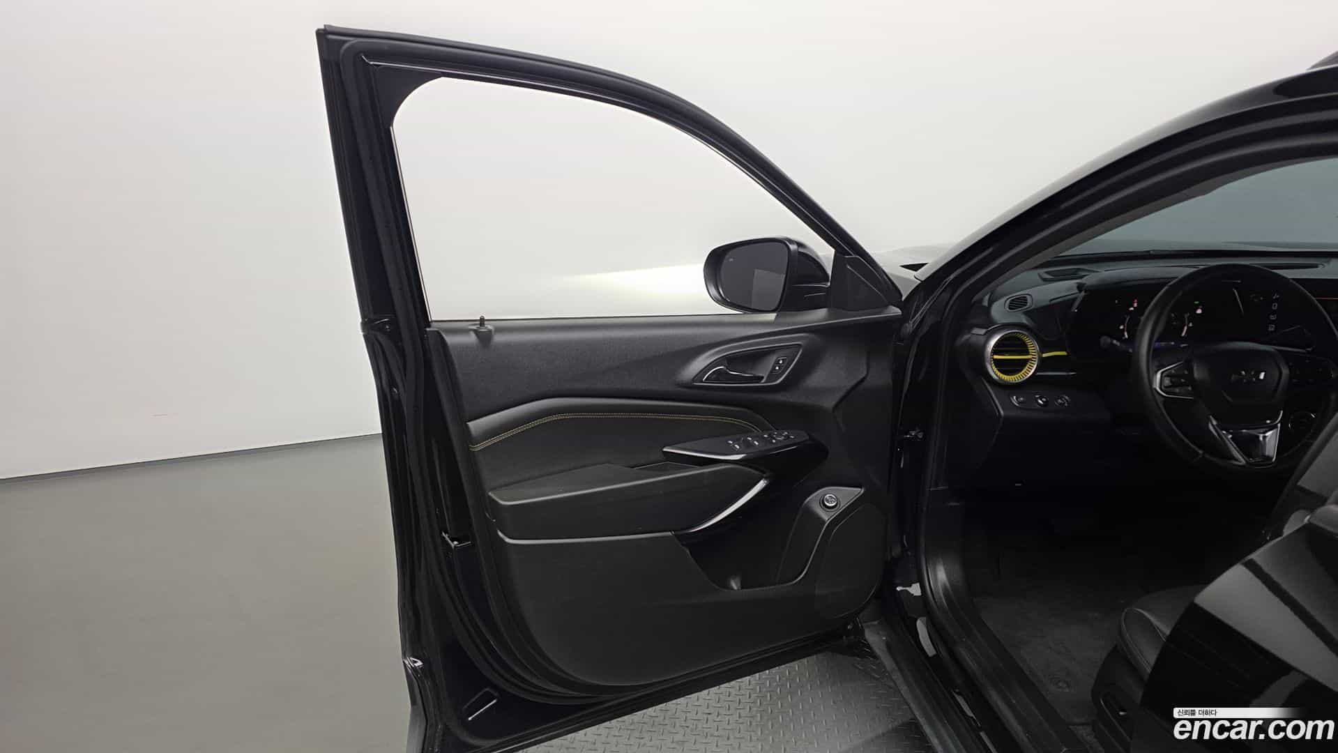 Trax Chevrolet 2023.5-INNER-034