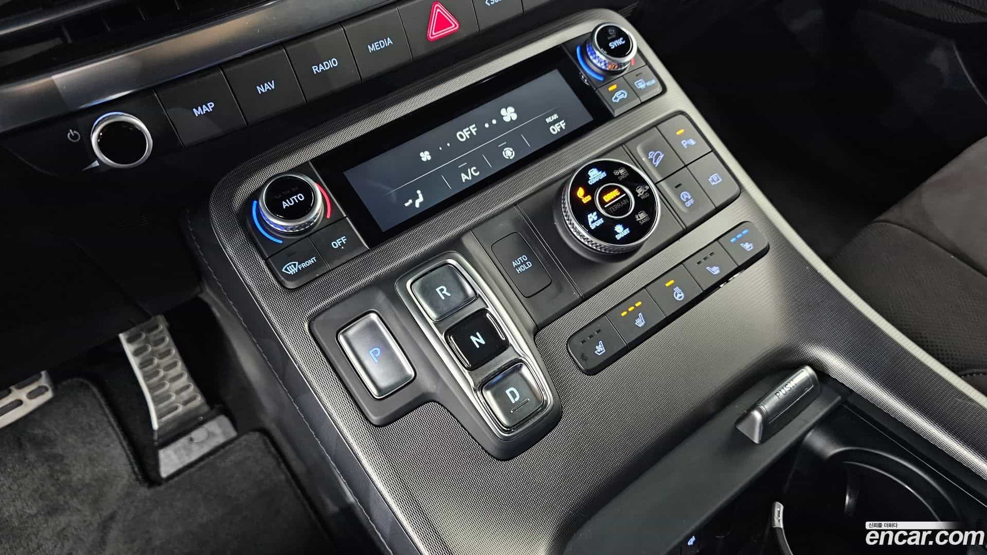 Palisade Hyundai 2024.3-INNER-009