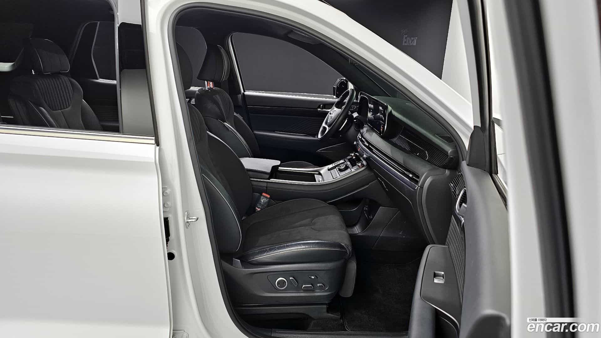 Palisade Hyundai 2024.3-INNER-036