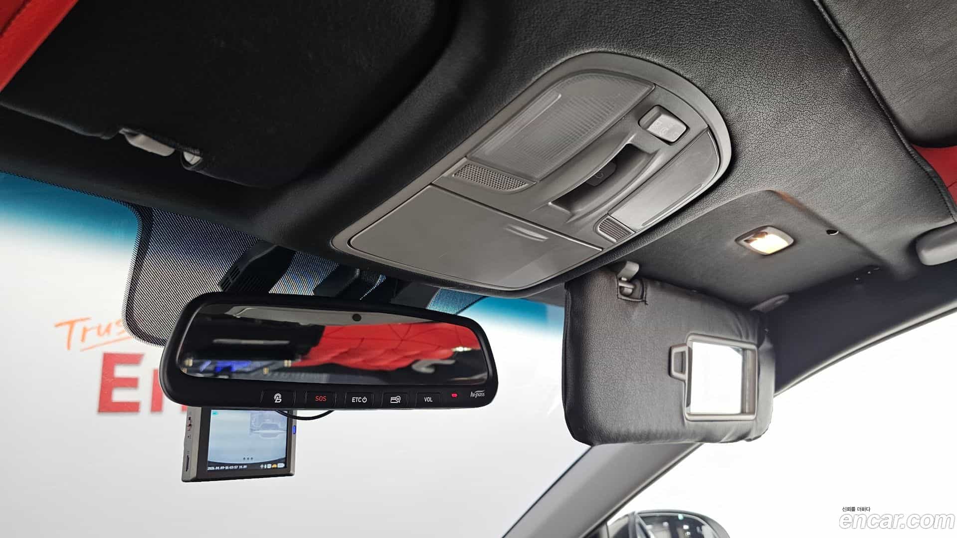 AVANTE Hyundai 2017.10-OPTION-021
