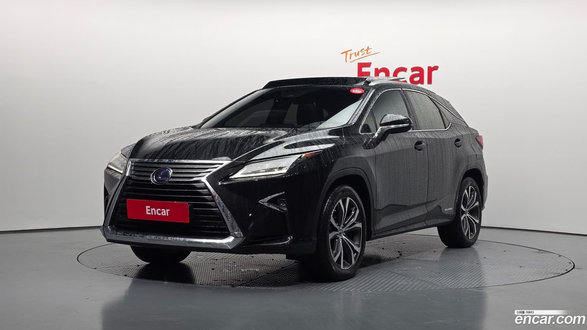 Main__Slider__Photo:RX Lexus 2019.1-0