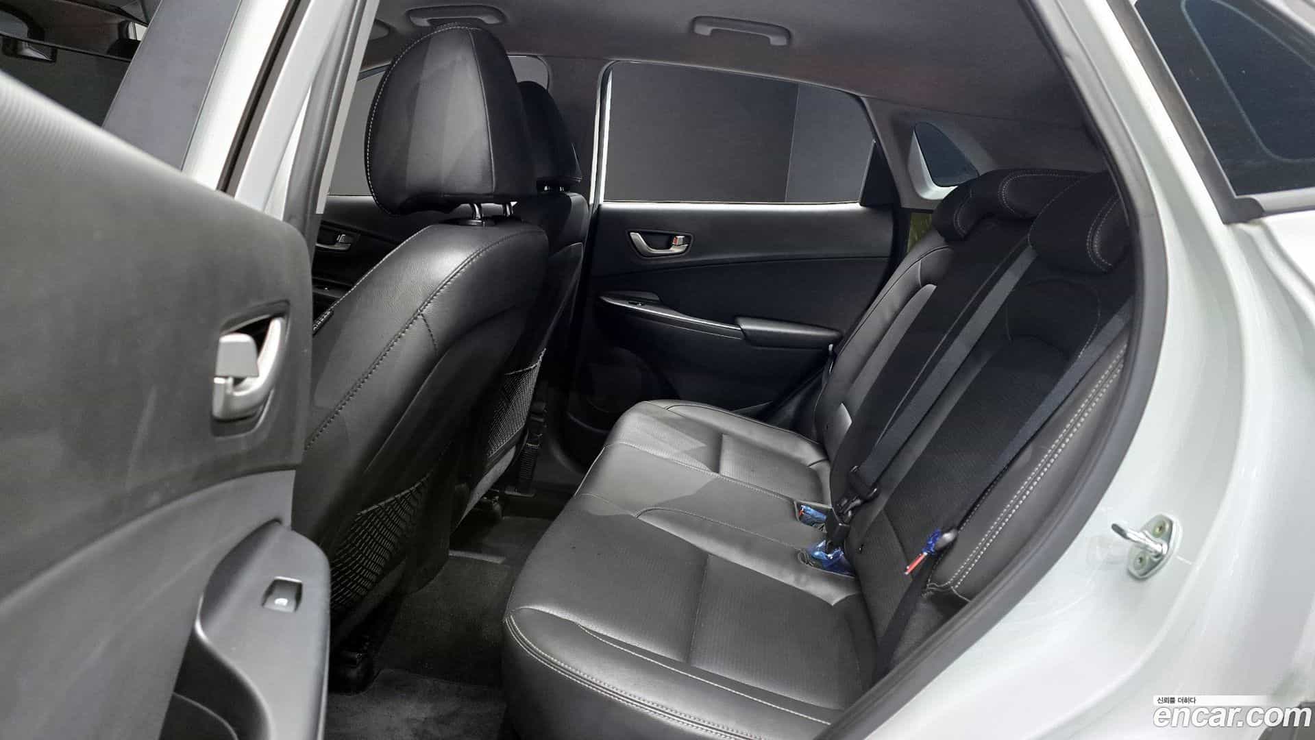 Kona Hyundai 2017.10-OPTION-015