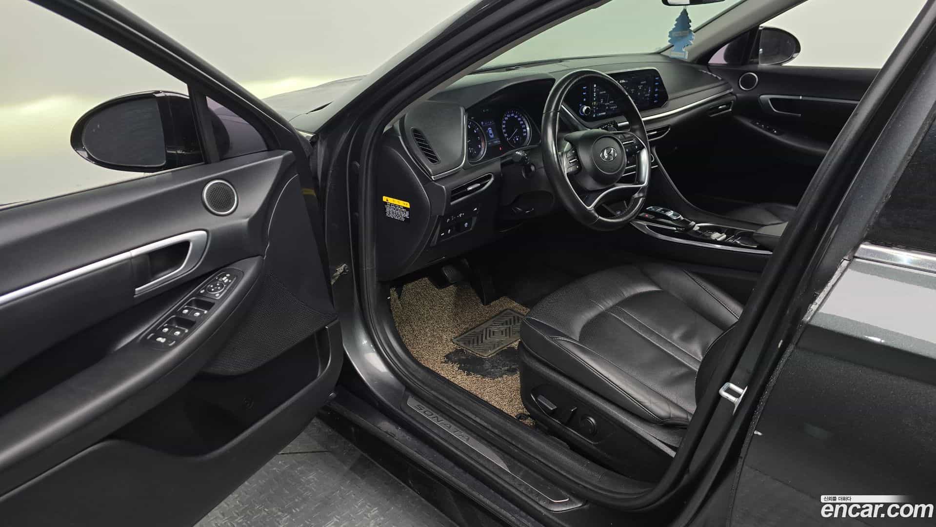 Sonata Hyundai 2019.4-OPTION-017