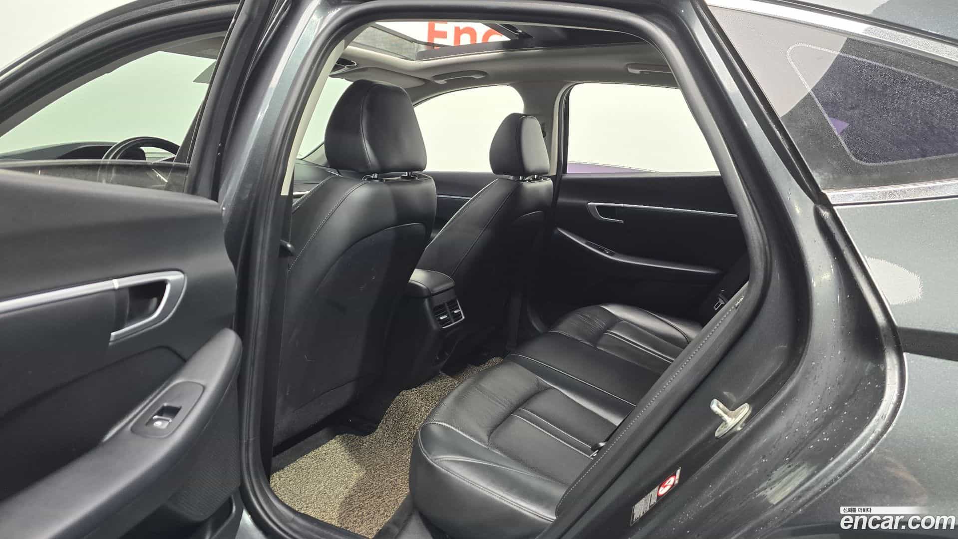 Sonata Hyundai 2019.4-OPTION-023