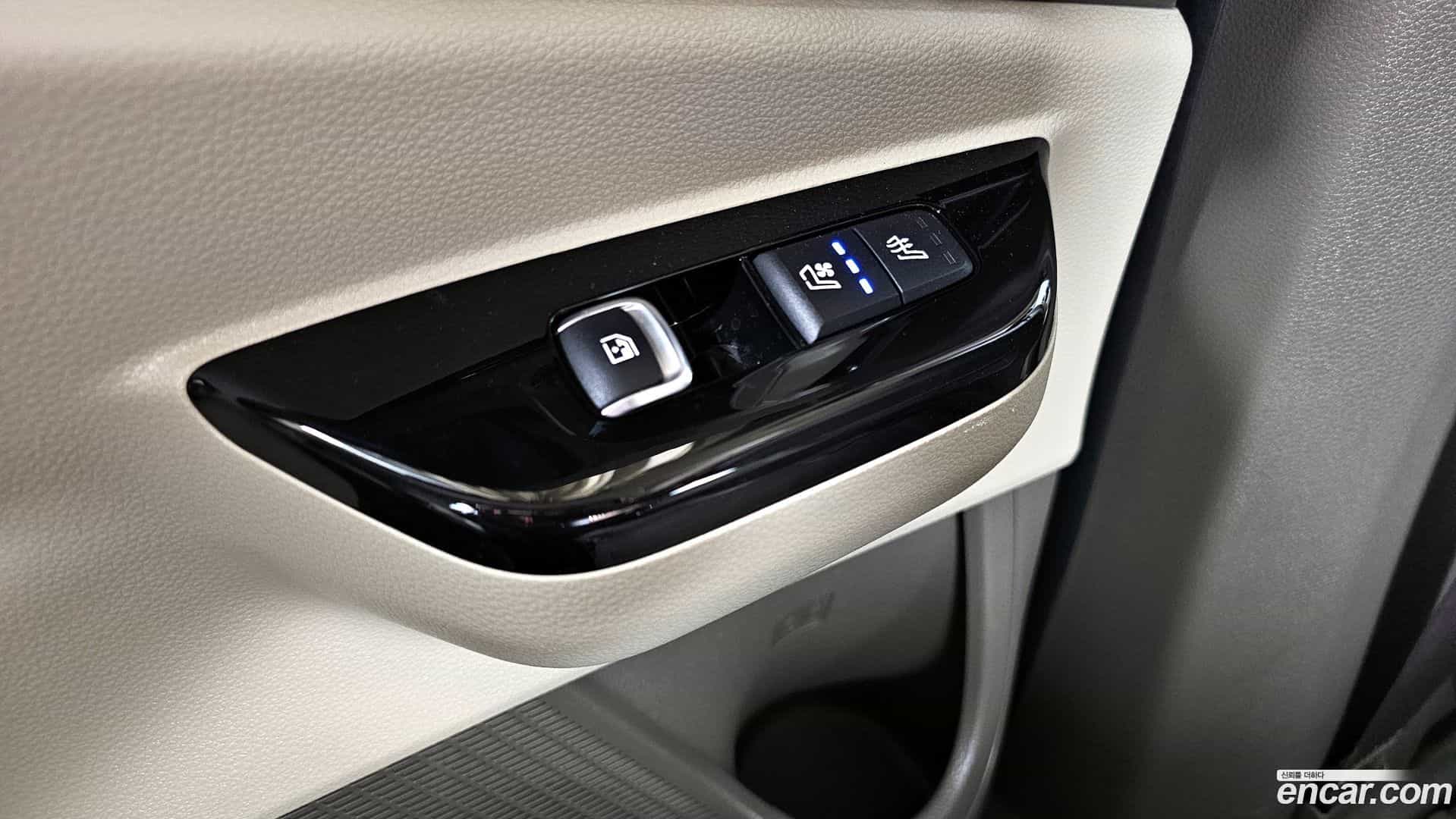 Canival Kia 2023.6-OPTION-022