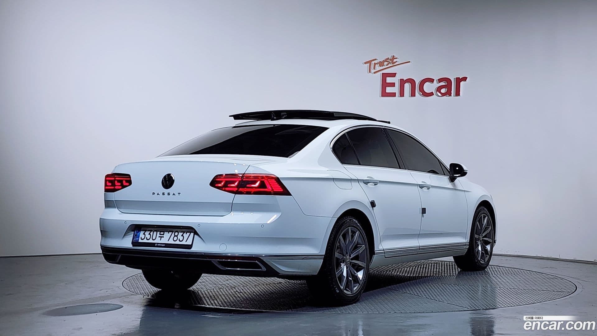 Main__Slider__Photo:Passat Volkswagen 2022.6-1