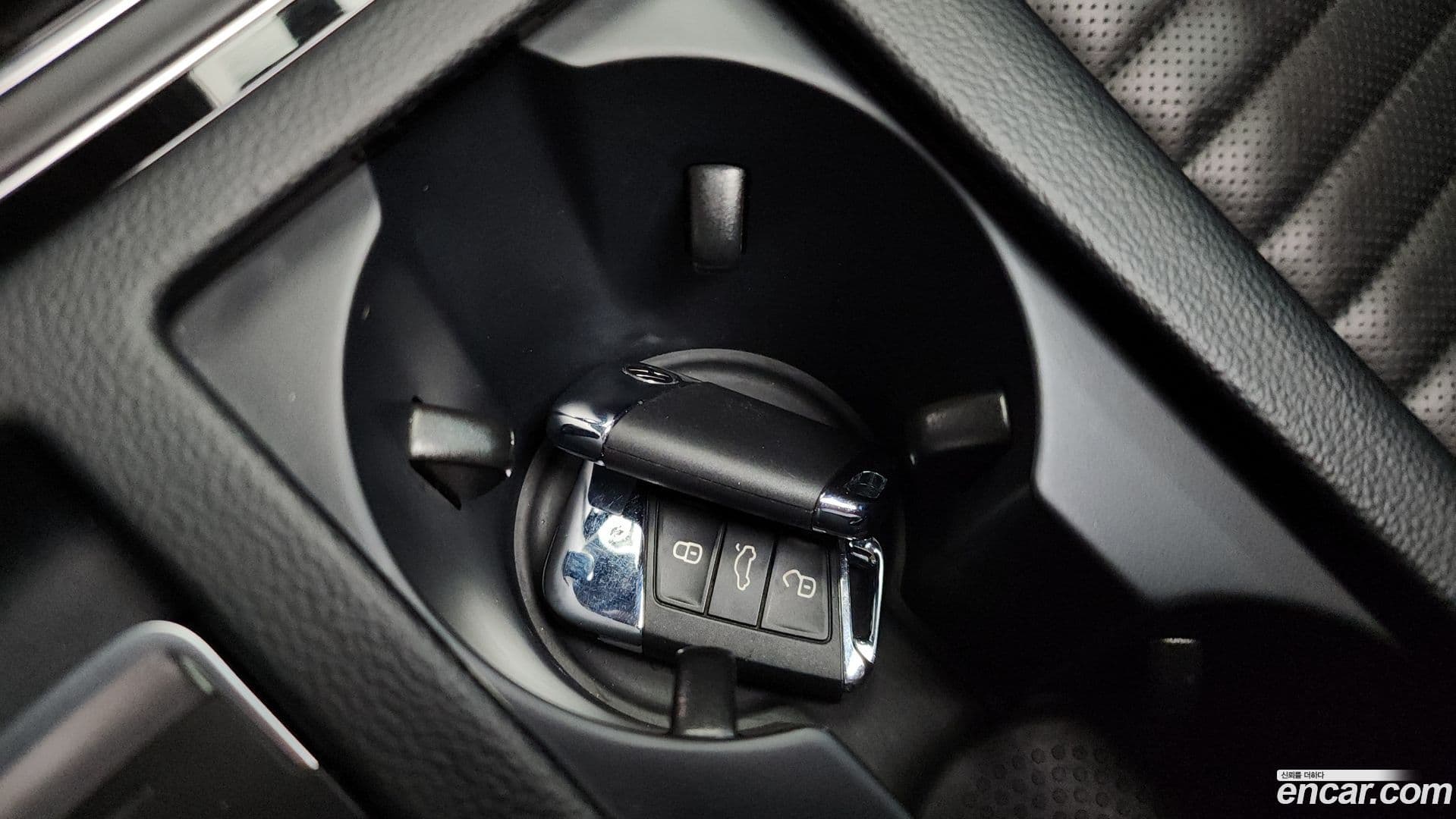 Main__Slider__Photo:Passat Volkswagen 2022.6-26