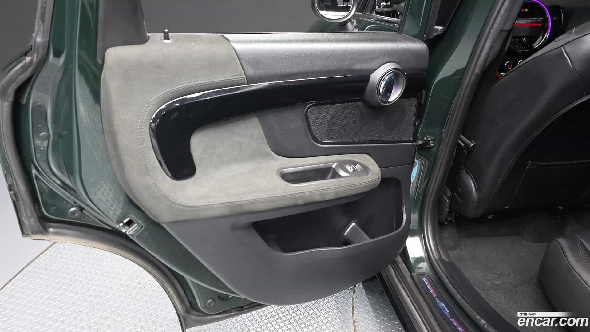 Countryman Mini 2022.7-INNER-035