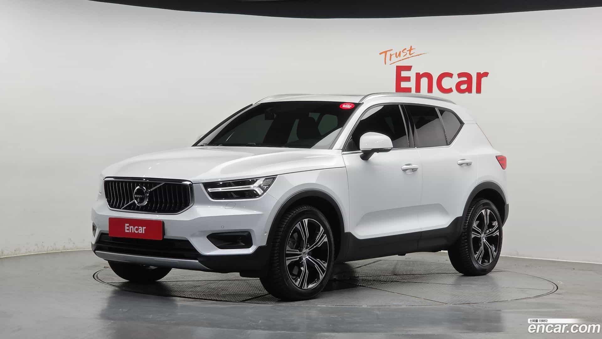 XC40 Volvo 2020.11-OUTER-001