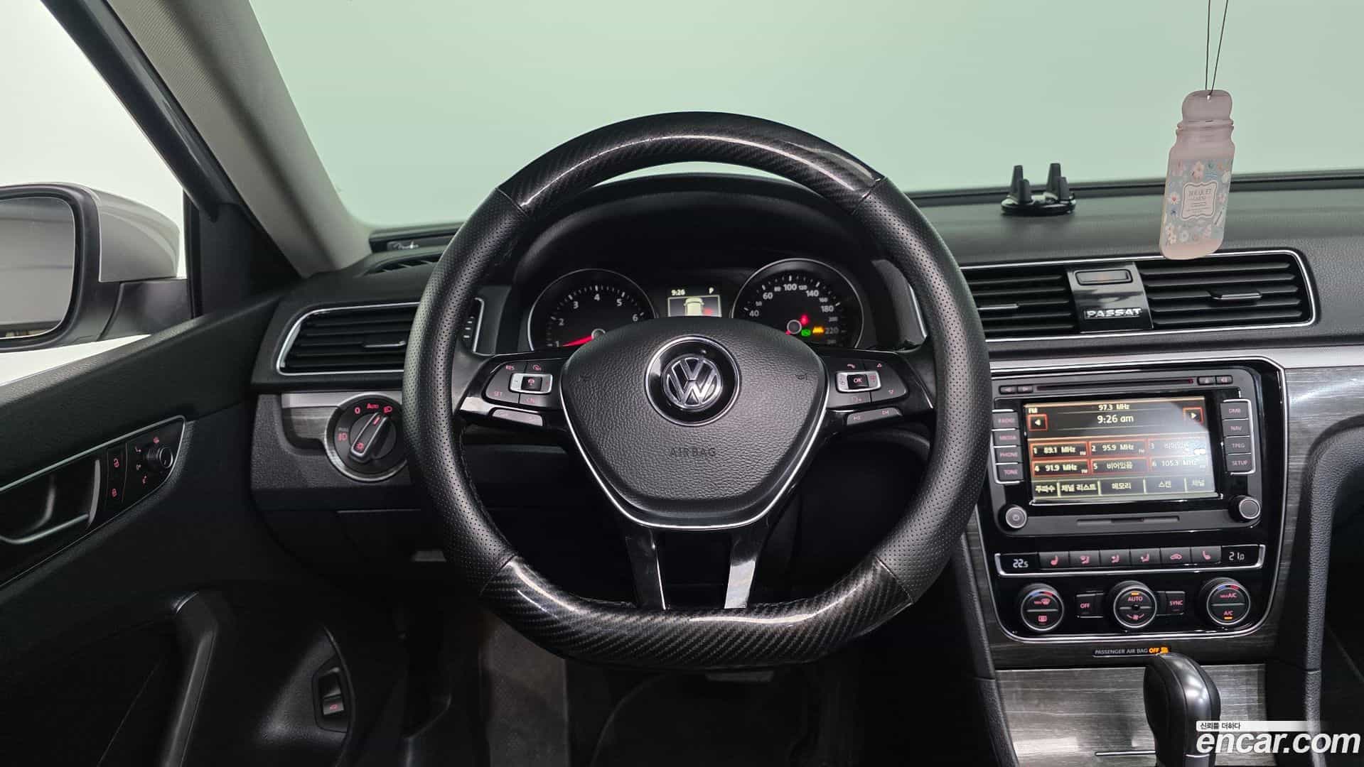 Passat Volkswagen 2018.9-OPTION-017