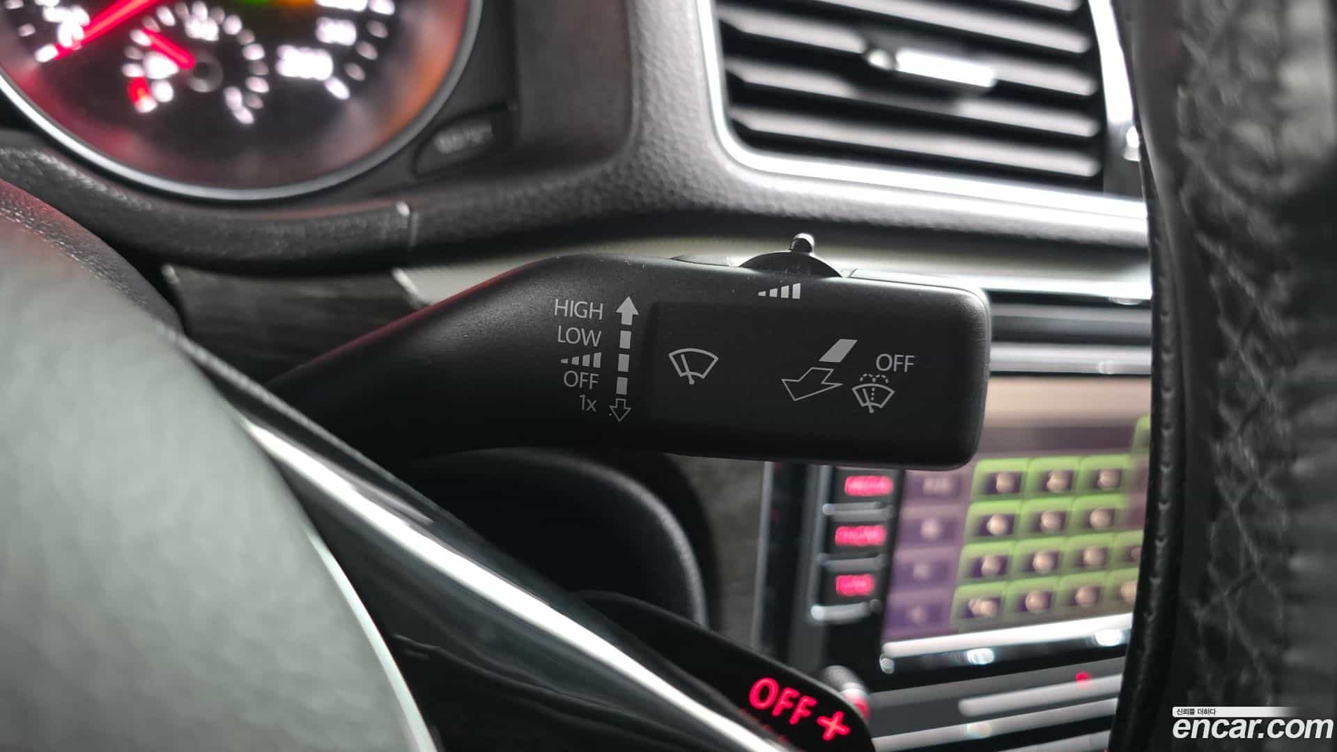 Passat Volkswagen 2018.9-OPTION-044