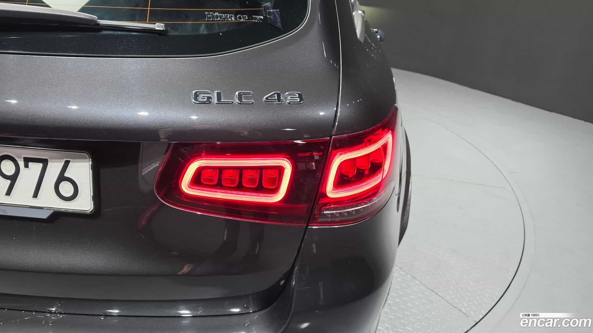 GLC-Class Mercedes-Benz 2022.2-OUTER-033