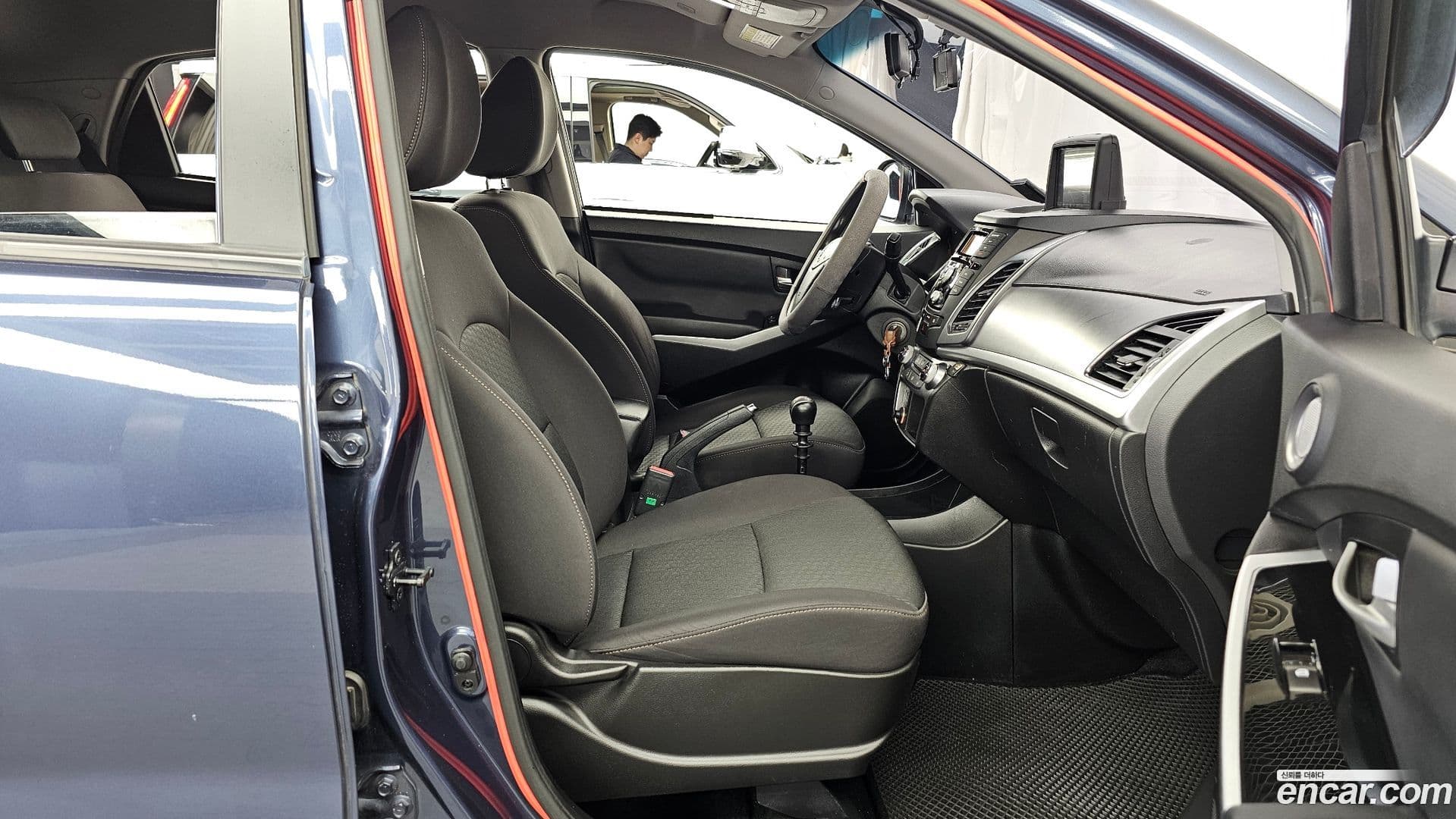 Main__Slider__Photo:KORANDO KG Mobility 2014.1-10