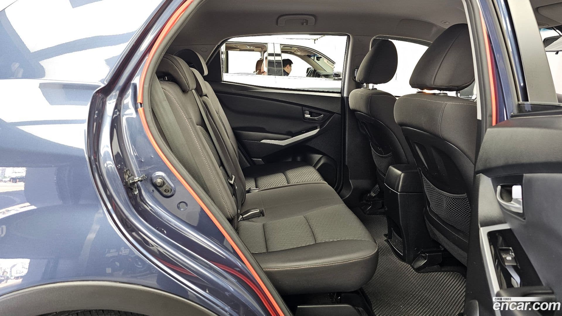 Main__Slider__Photo:KORANDO KG Mobility 2014.1-11