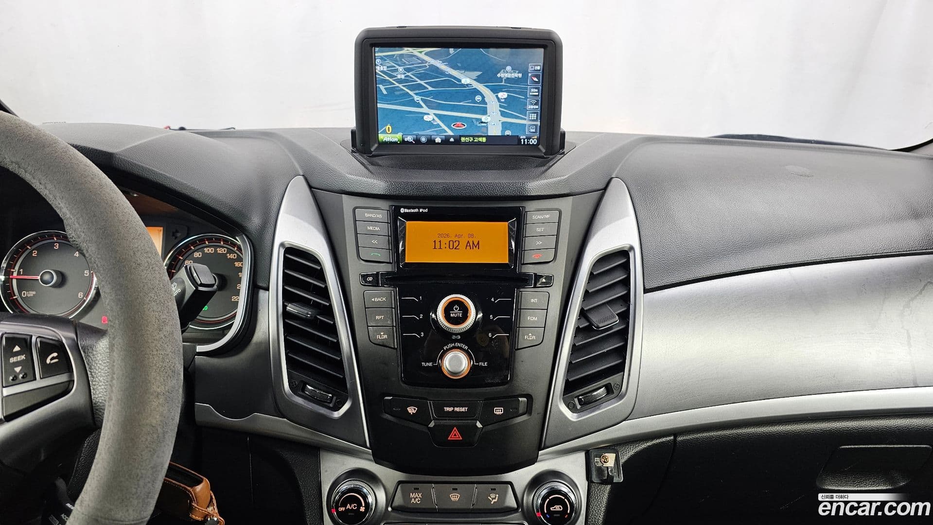 Main__Slider__Photo:KORANDO KG Mobility 2014.1-13
