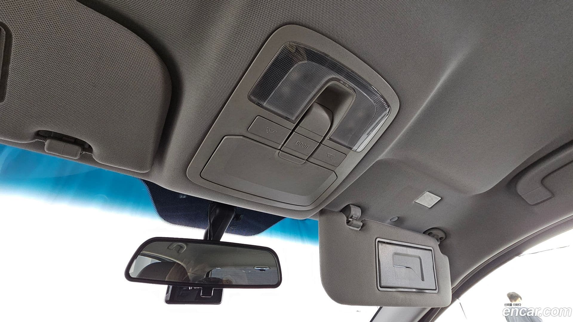 Main__Slider__Photo:KORANDO KG Mobility 2014.1-16