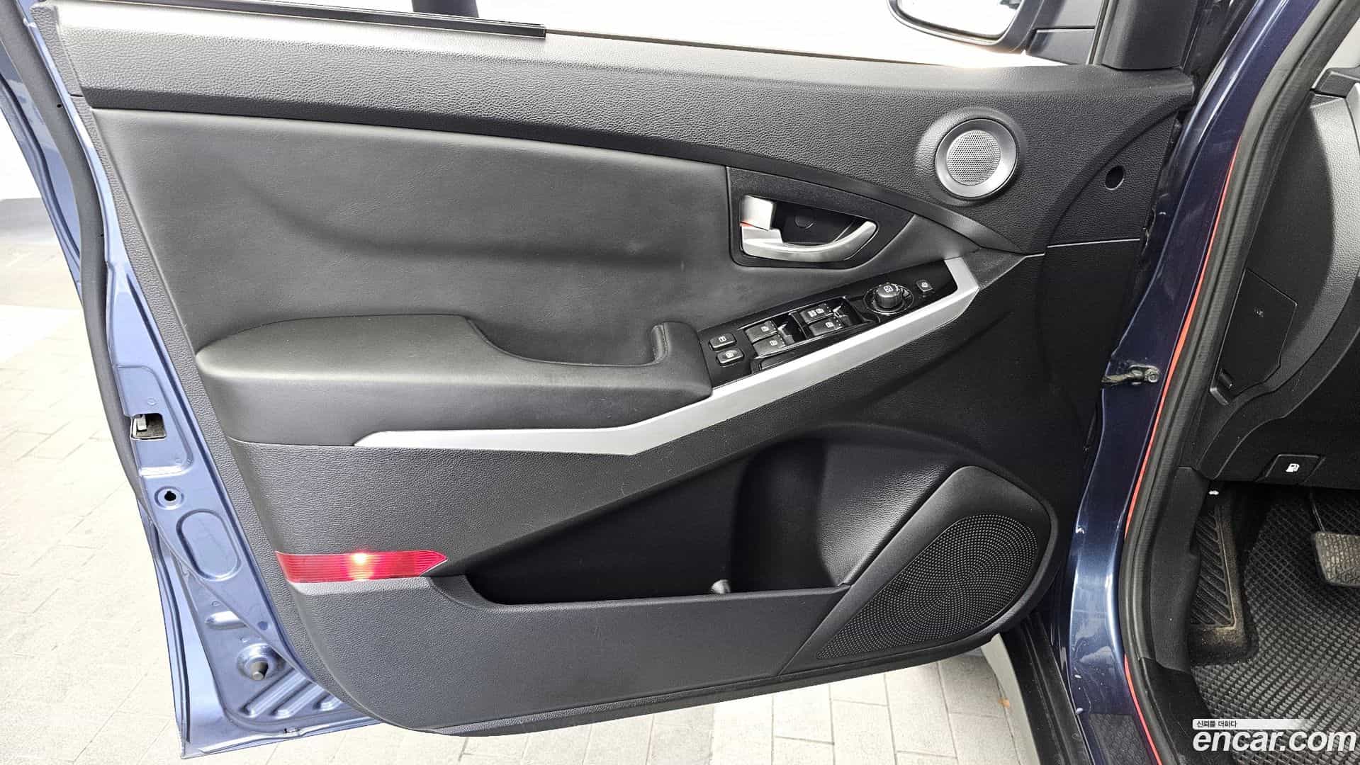 KORANDO KG Mobility 2014.1-INNER-034