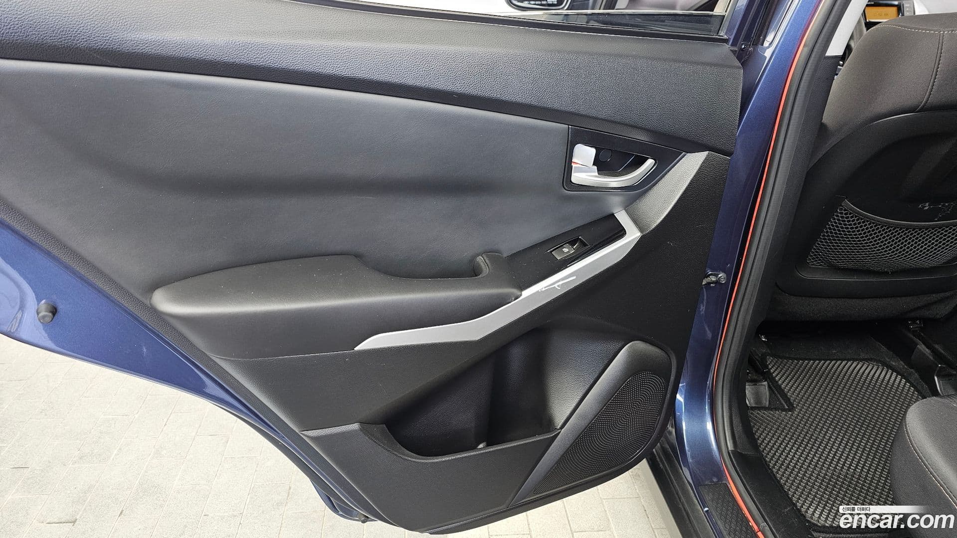 Main__Slider__Photo:KORANDO KG Mobility 2014.1-24