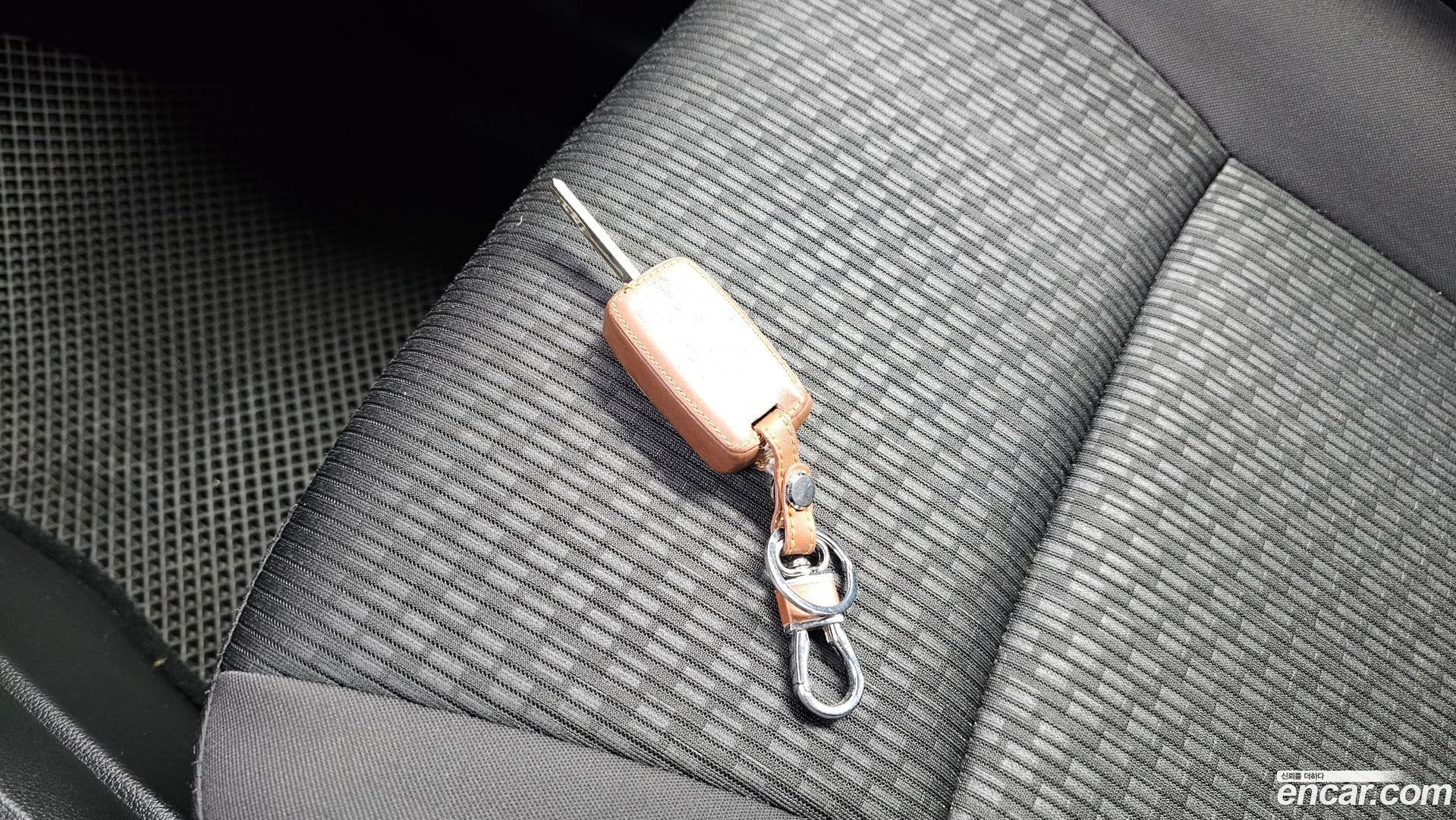 Main__Slider__Photo:KORANDO KG Mobility 2014.1-26