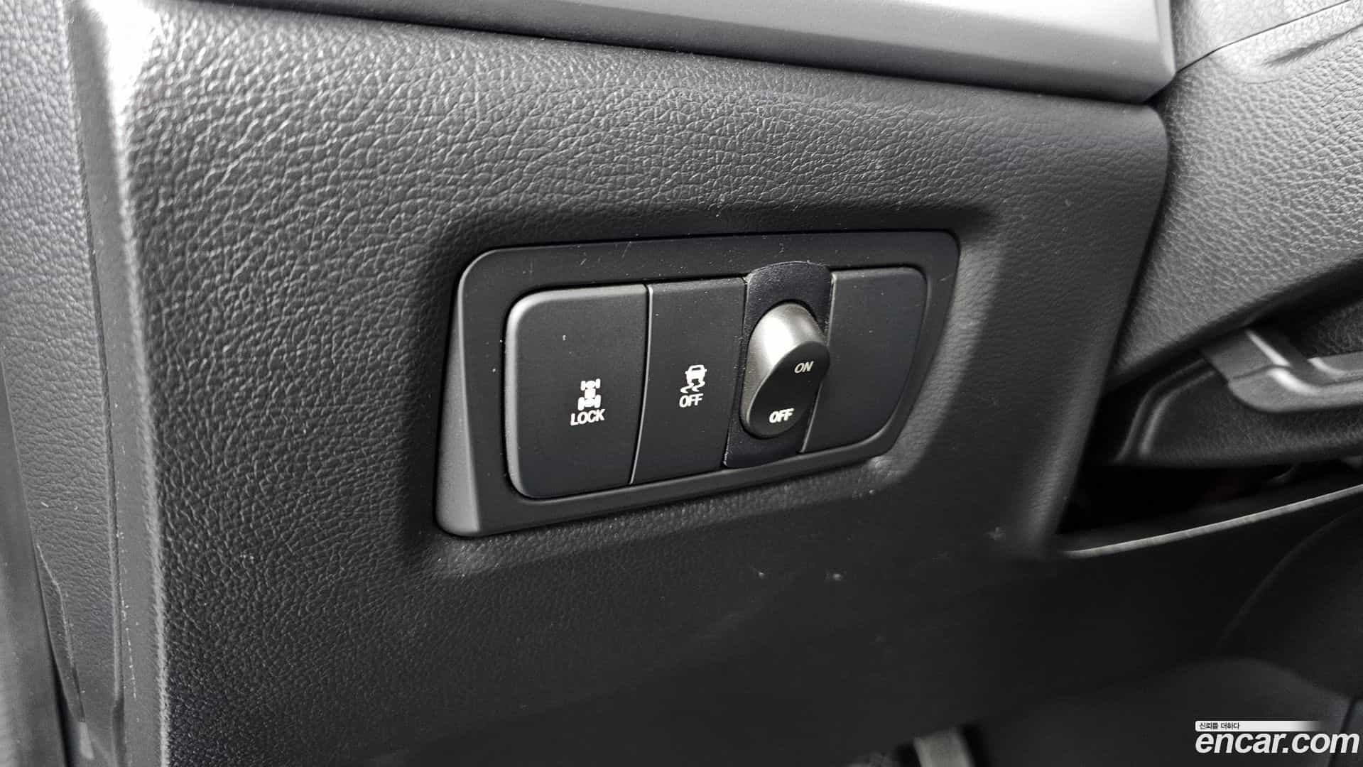 KORANDO KG Mobility 2014.1-OPTION-041