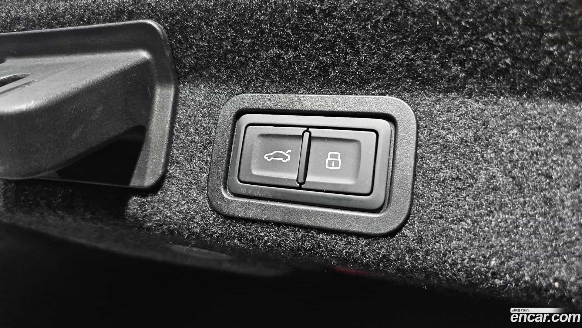 A6 Audi 2021.10-OPTION-024