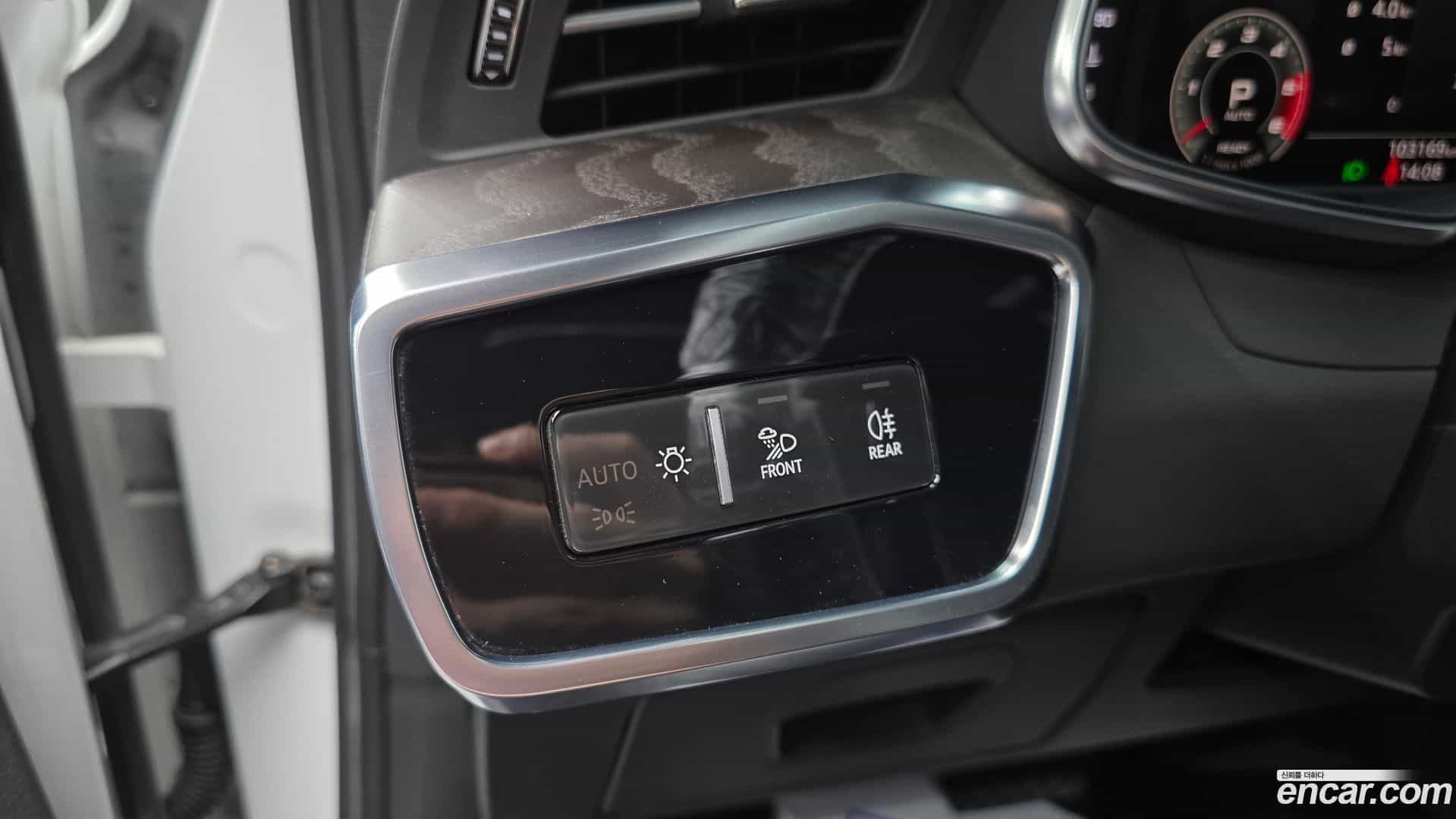 A6 Audi 2021.10-OPTION-040