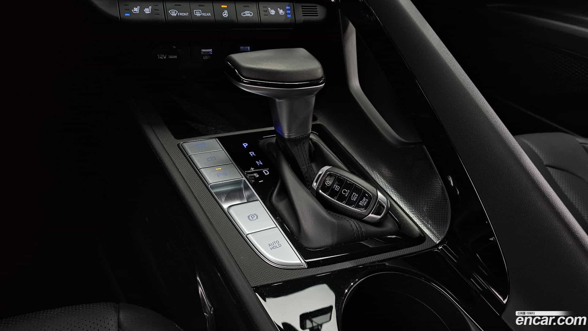 AVANTE Hyundai 2020.3-INNER-009