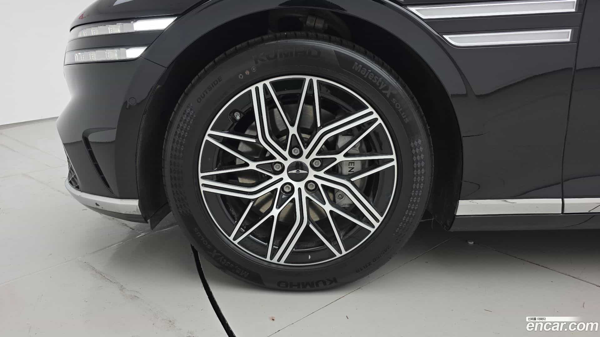 G90 Genesis 2022.4-OUTER-005