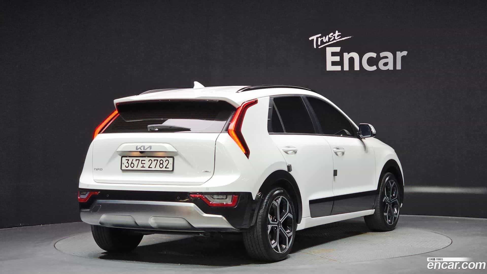 Niro Kia 2022.2-OUTER-002
