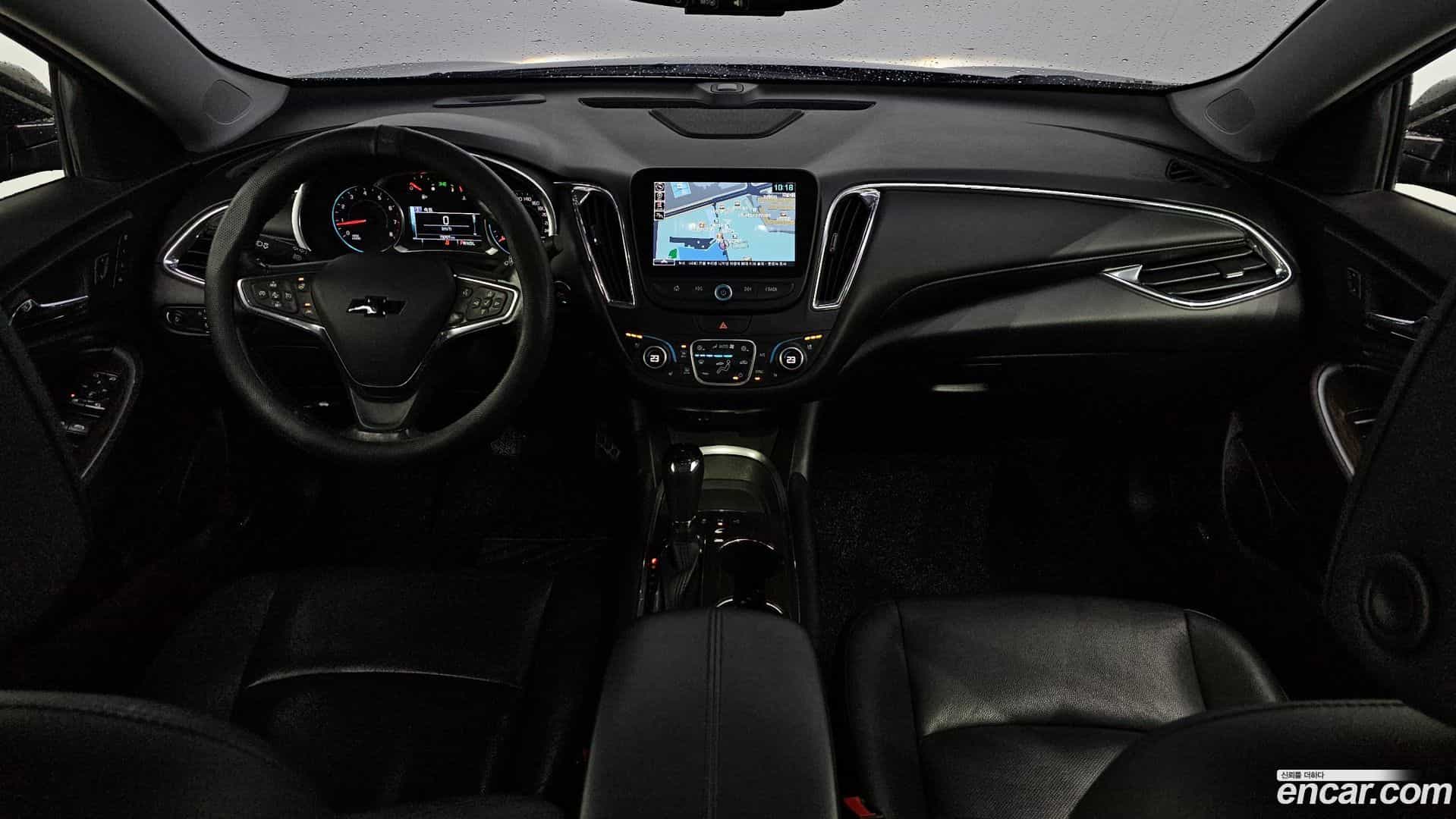 Malibu Chevrolet 2017.4-INNER-007