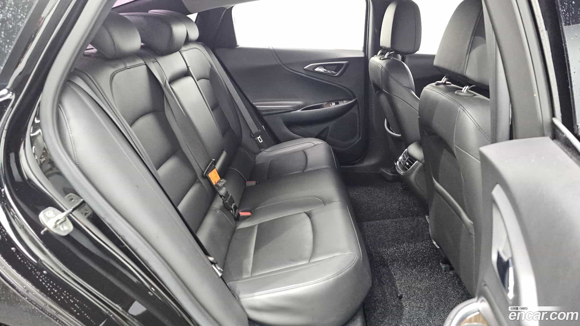 Malibu Chevrolet 2017.4-OPTION-040