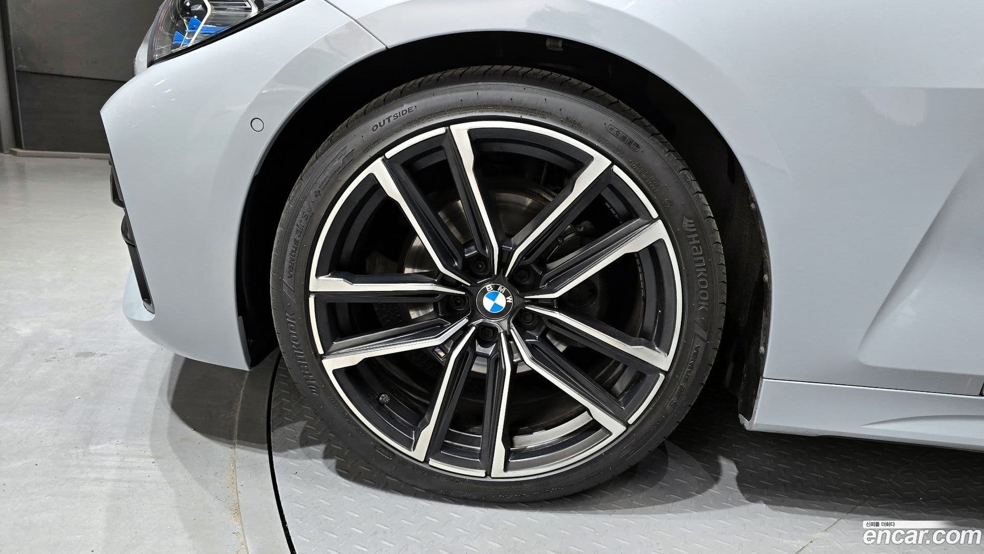 Main__Slider__Photo:4-Series BMW 2024.4-4