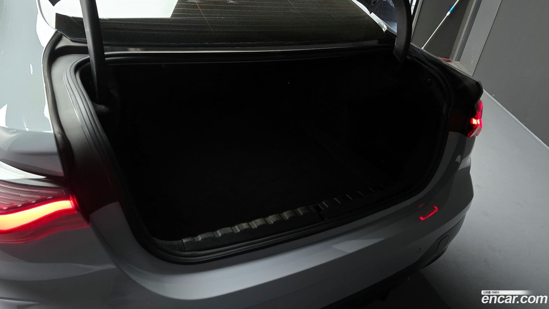 Main__Slider__Photo:4-Series BMW 2024.4-27