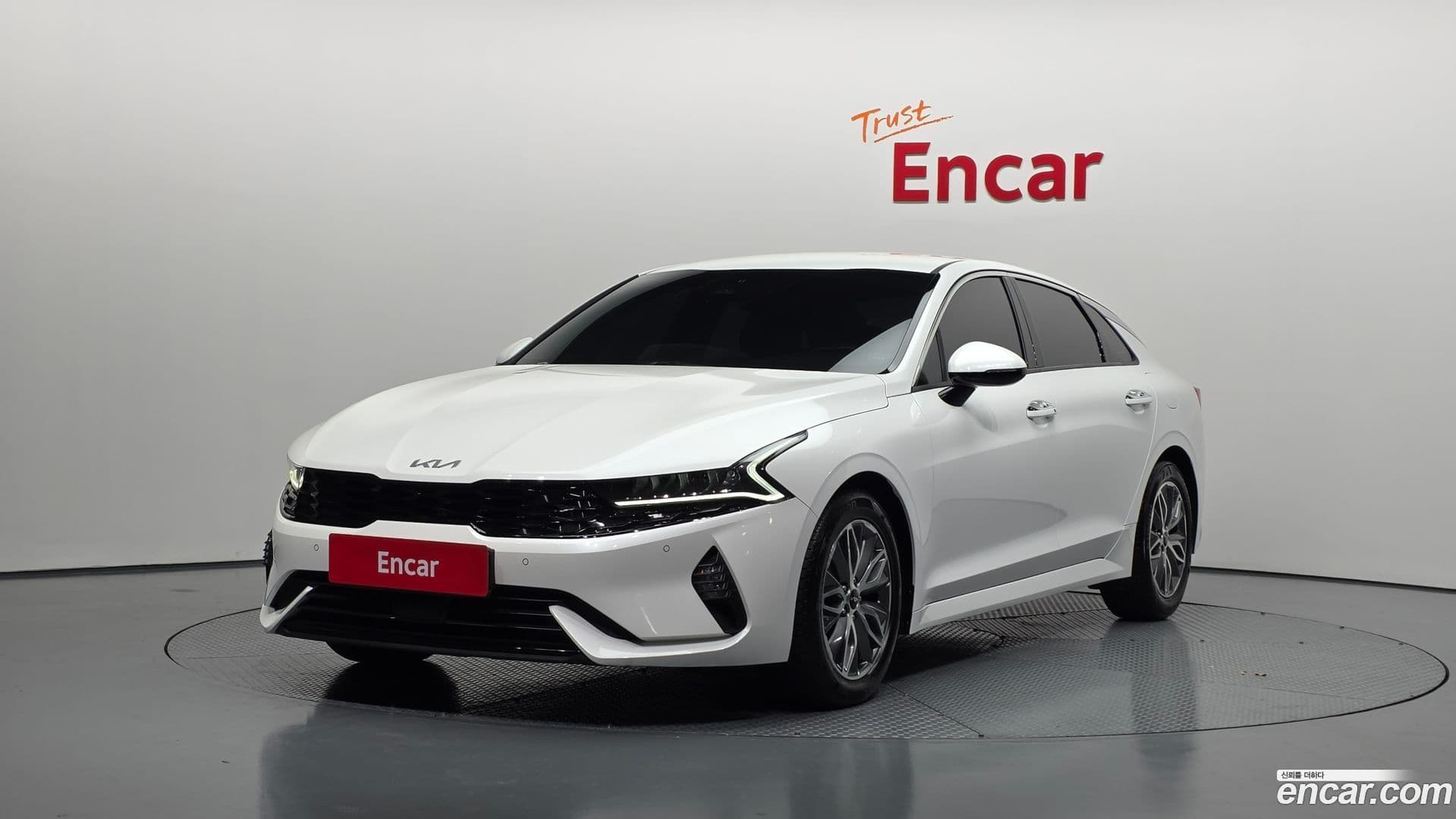 Main__Slider__Photo:K5 Kia 2022.9-0