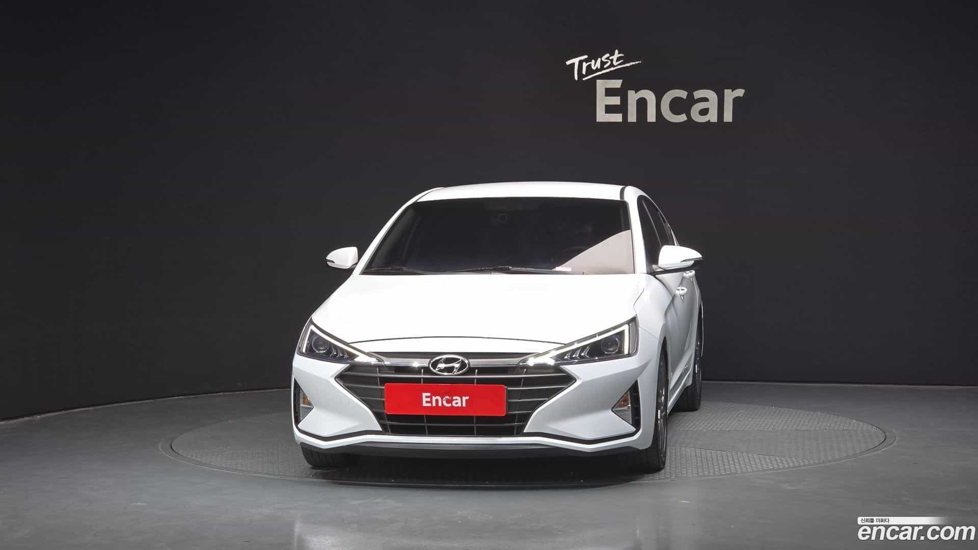 AVANTE Hyundai 2018.11-OUTER-003