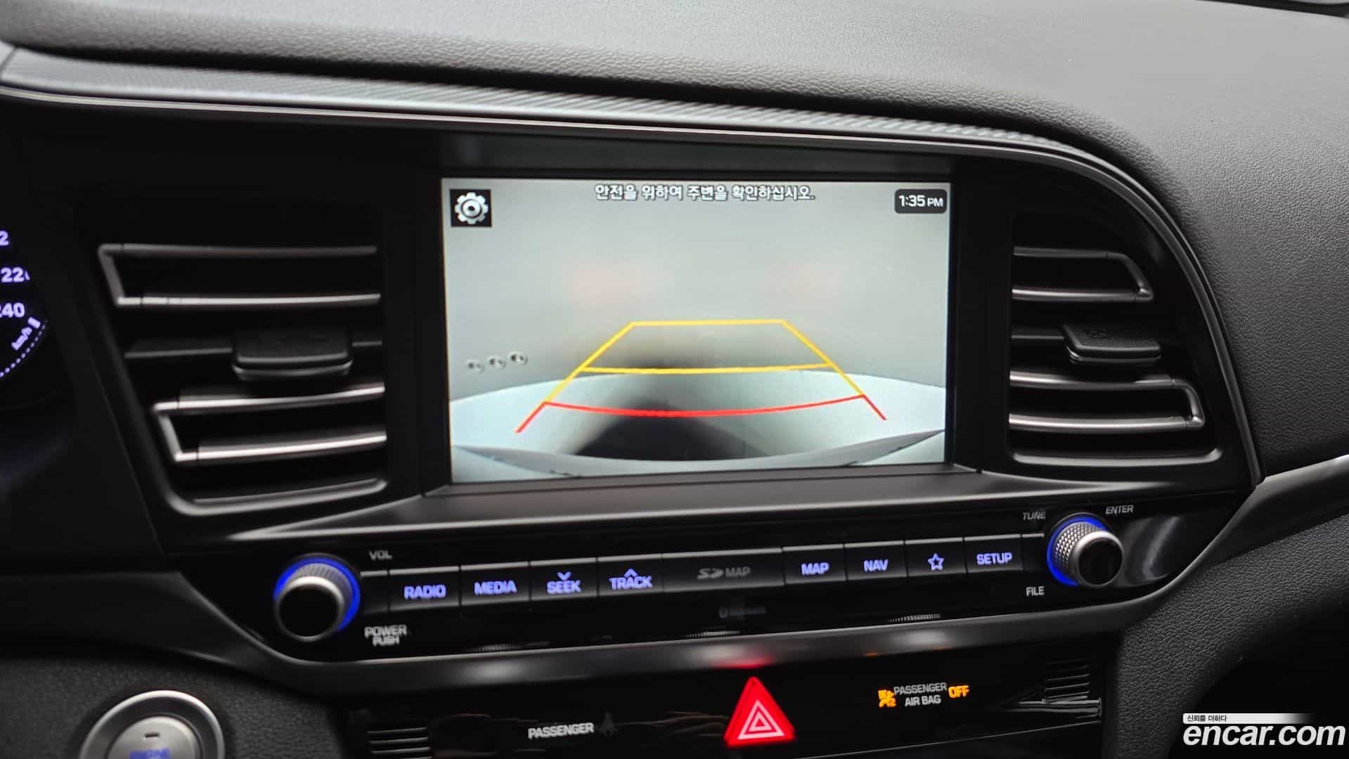 AVANTE Hyundai 2018.11-OPTION-021