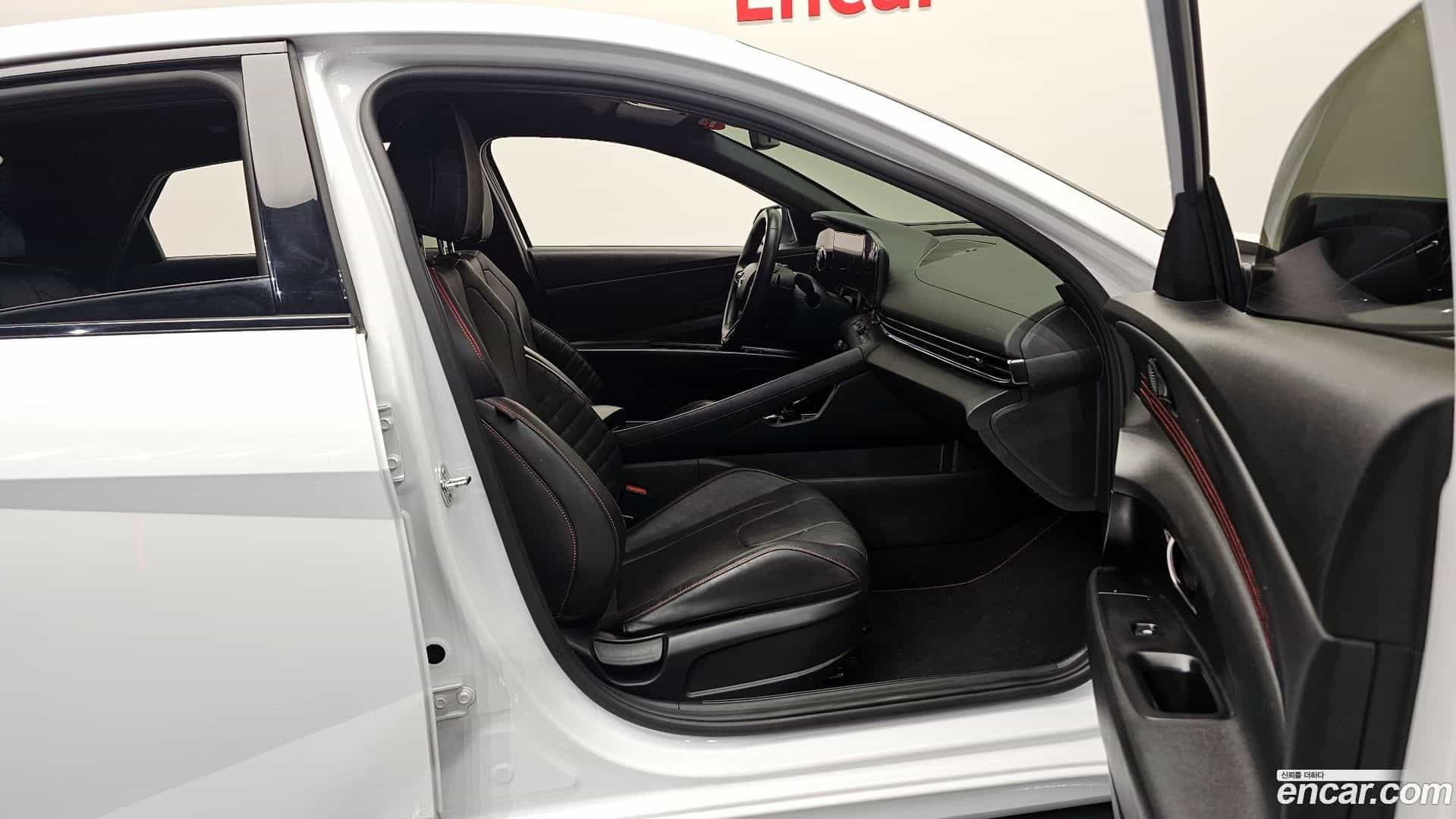 AVANTE Hyundai 2020.11-OPTION-016