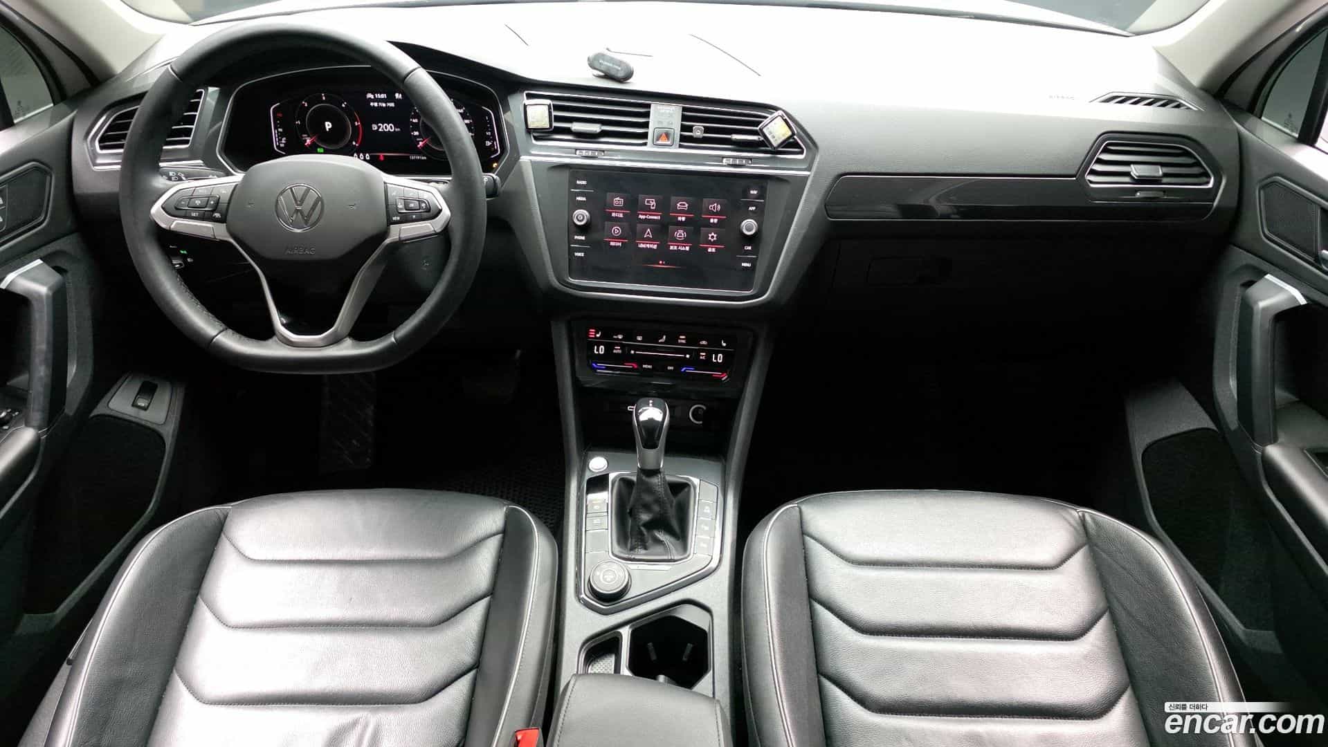 Tiguan Volkswagen 2022.3-INNER-007