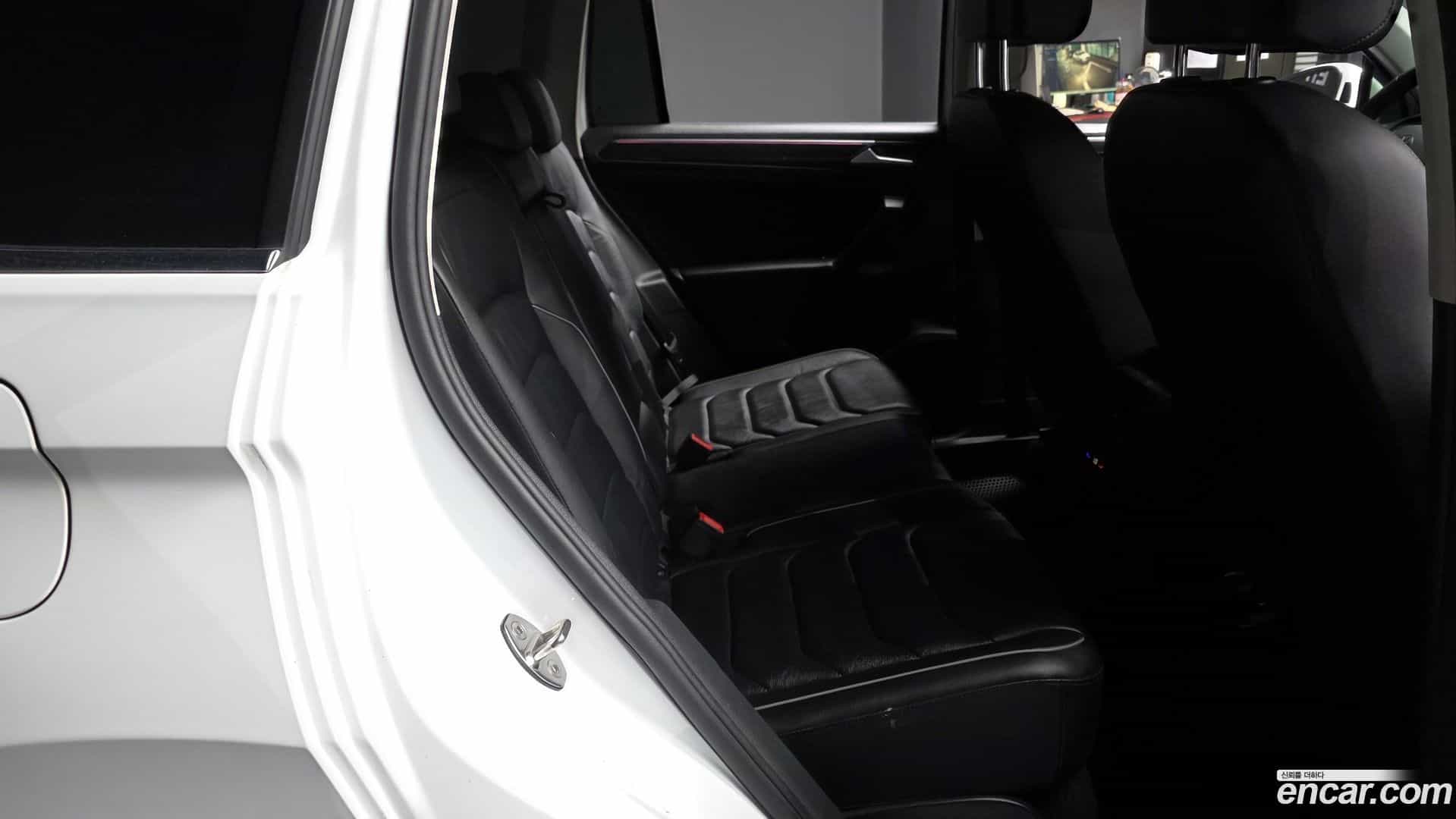 Tiguan Volkswagen 2022.3-OPTION-016