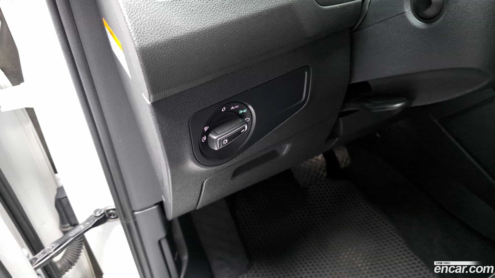 Tiguan Volkswagen 2022.3-OPTION-024
