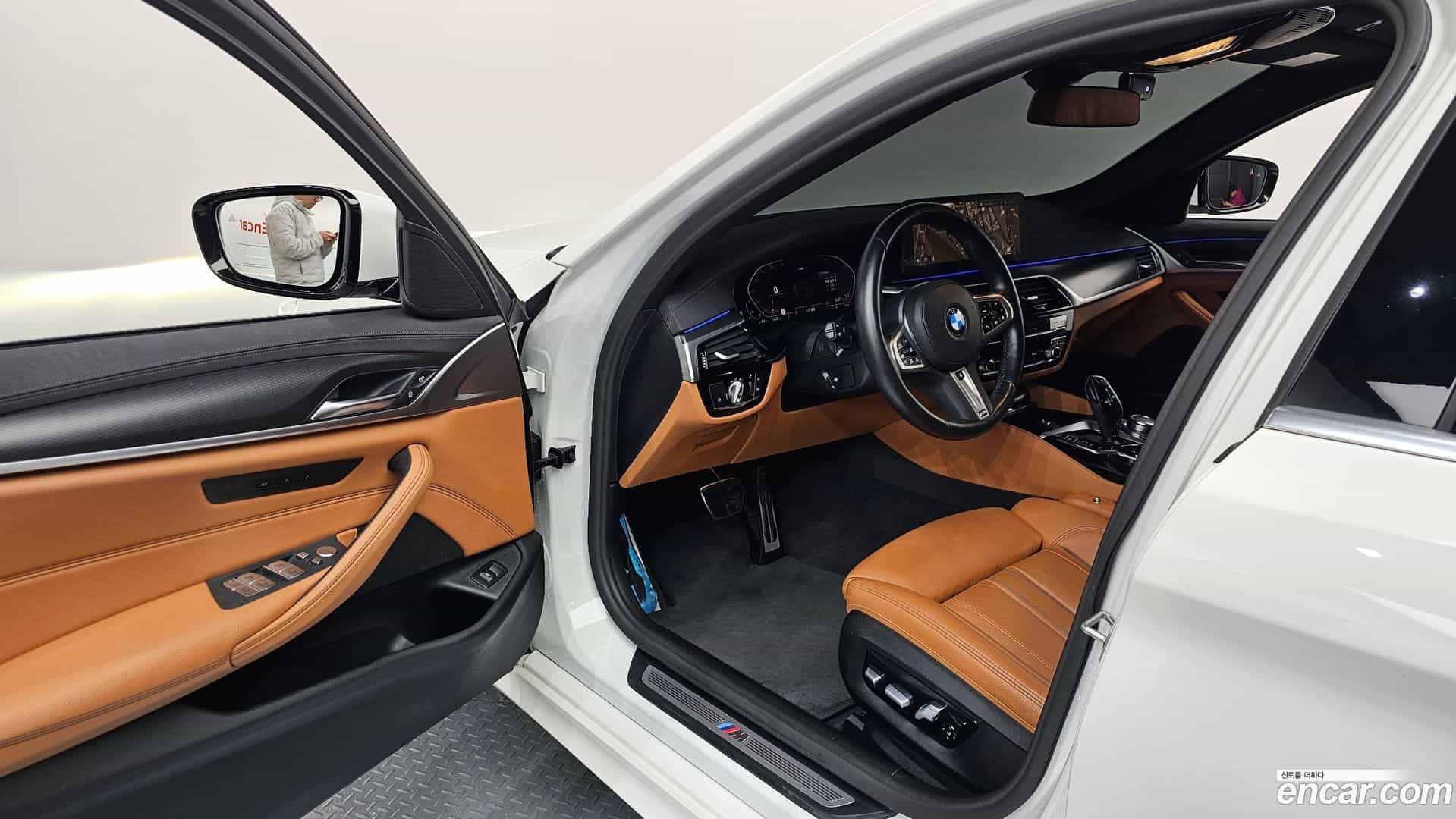 5-Series BMW 2022.4-INNER-010