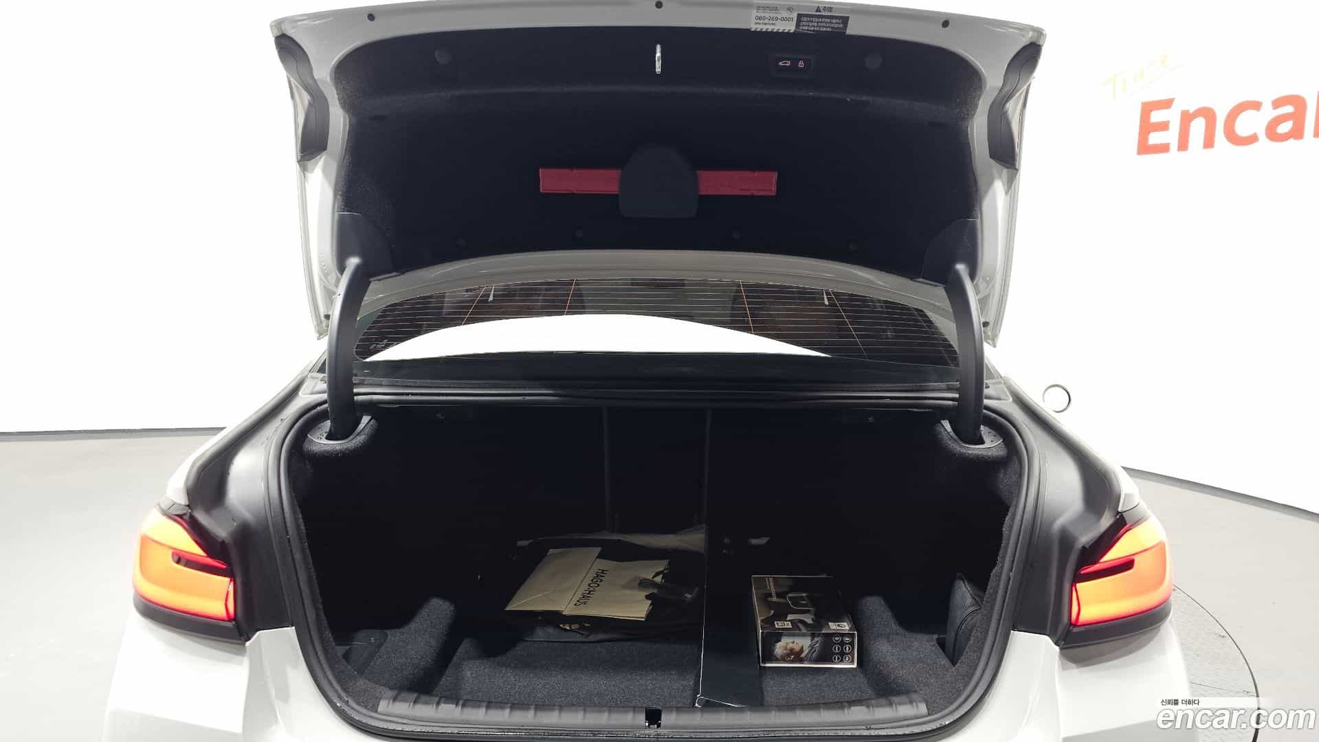 5-Series BMW 2022.4-OPTION-024