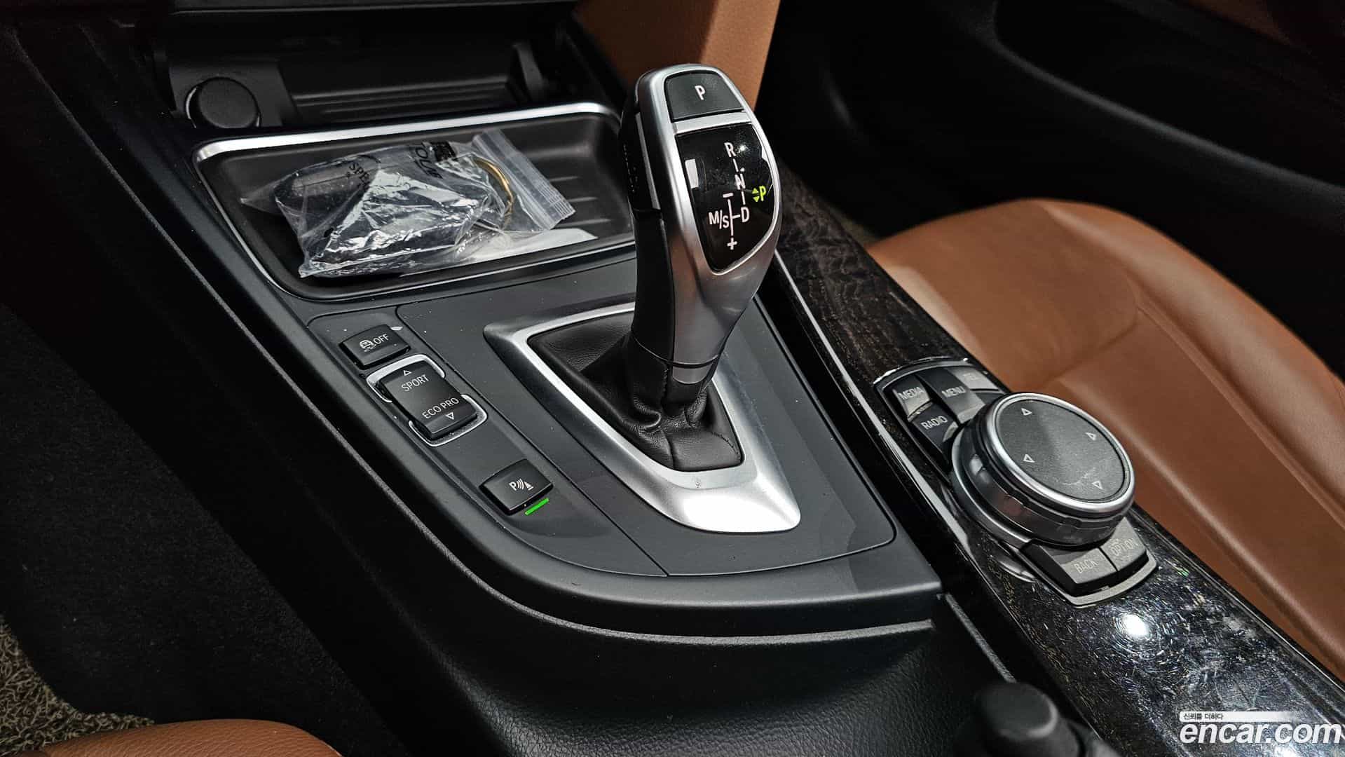 4-Series BMW 2015.7-INNER-009