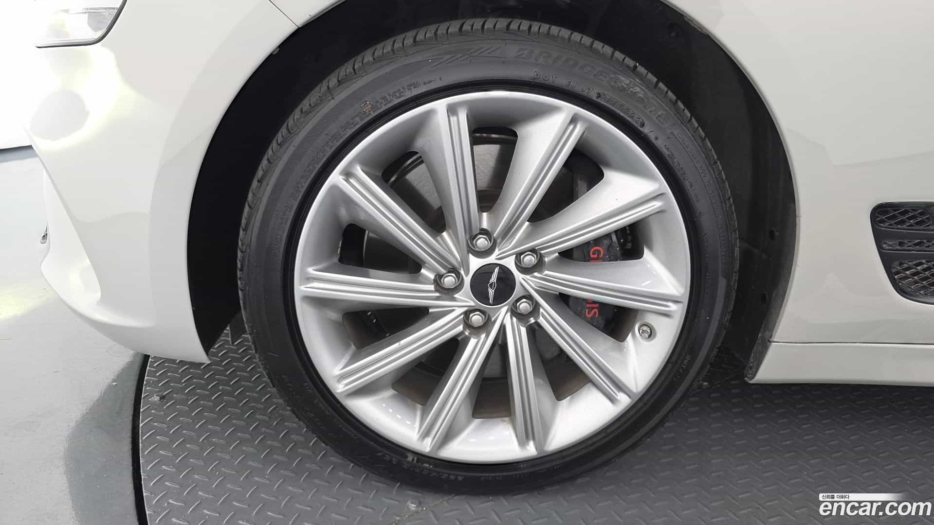 G70 Genesis 2024.1-OUTER-005