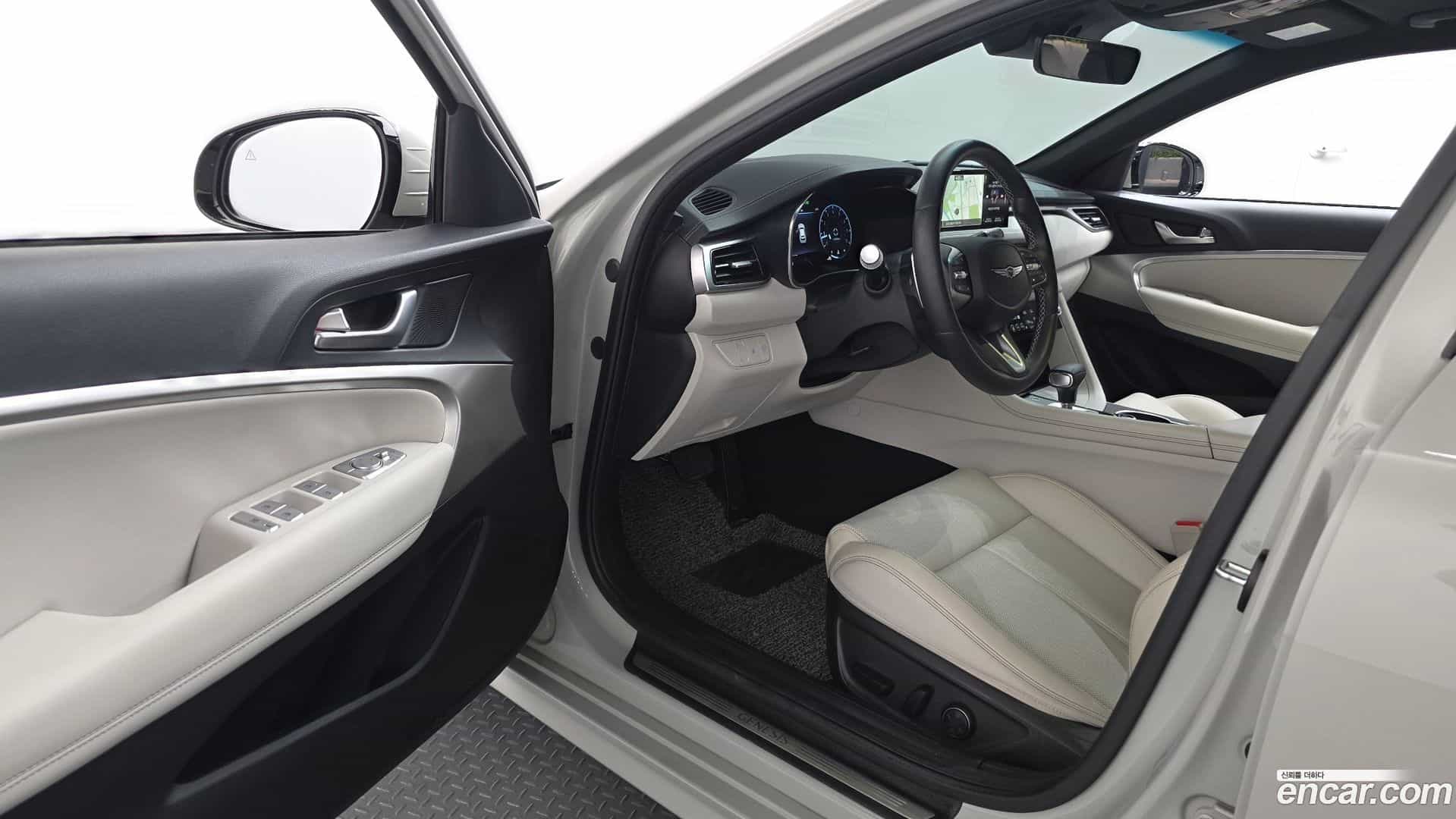 G70 Genesis 2024.1-INNER-010