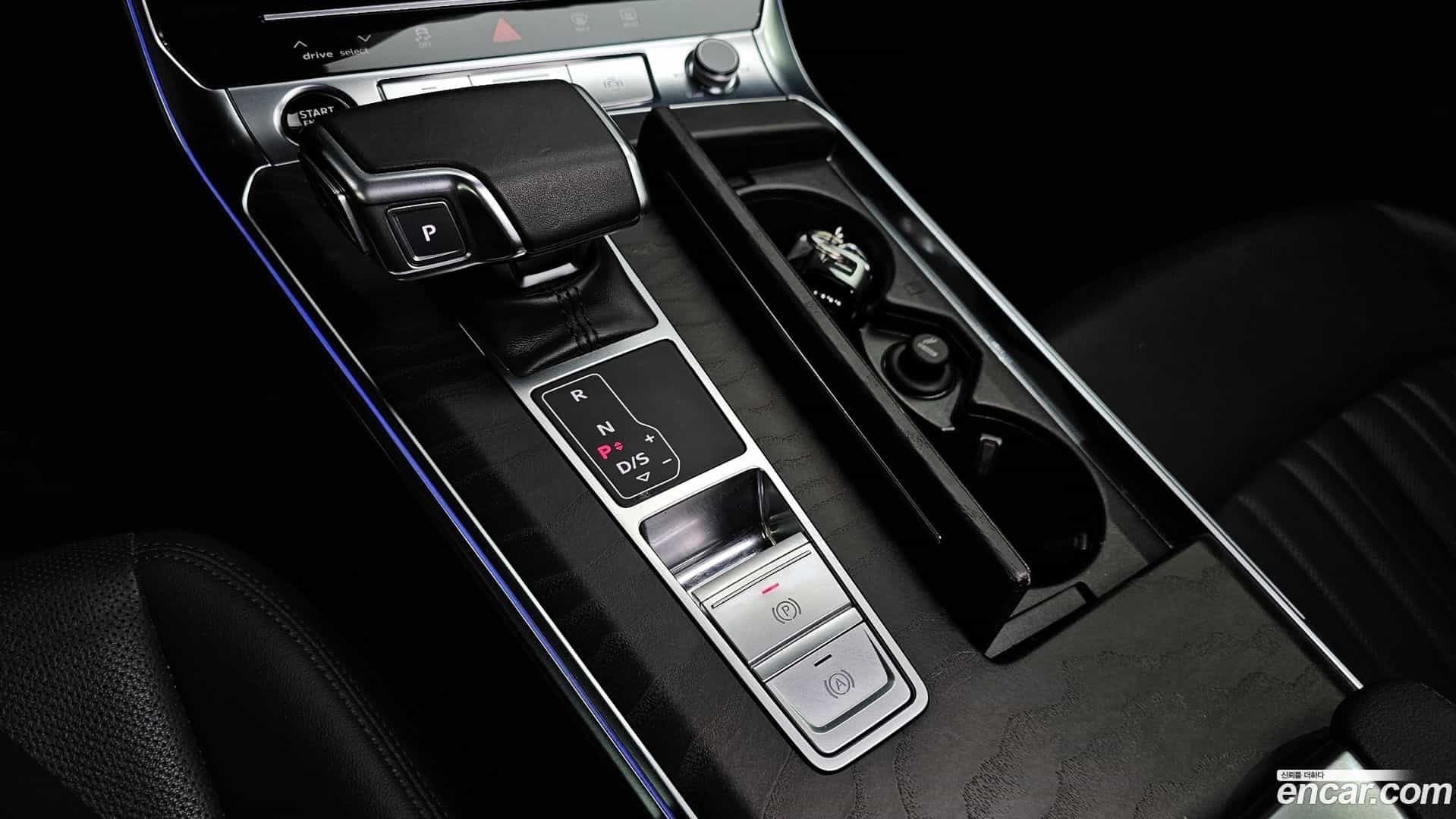 A6 Audi 2021.11-INNER-009
