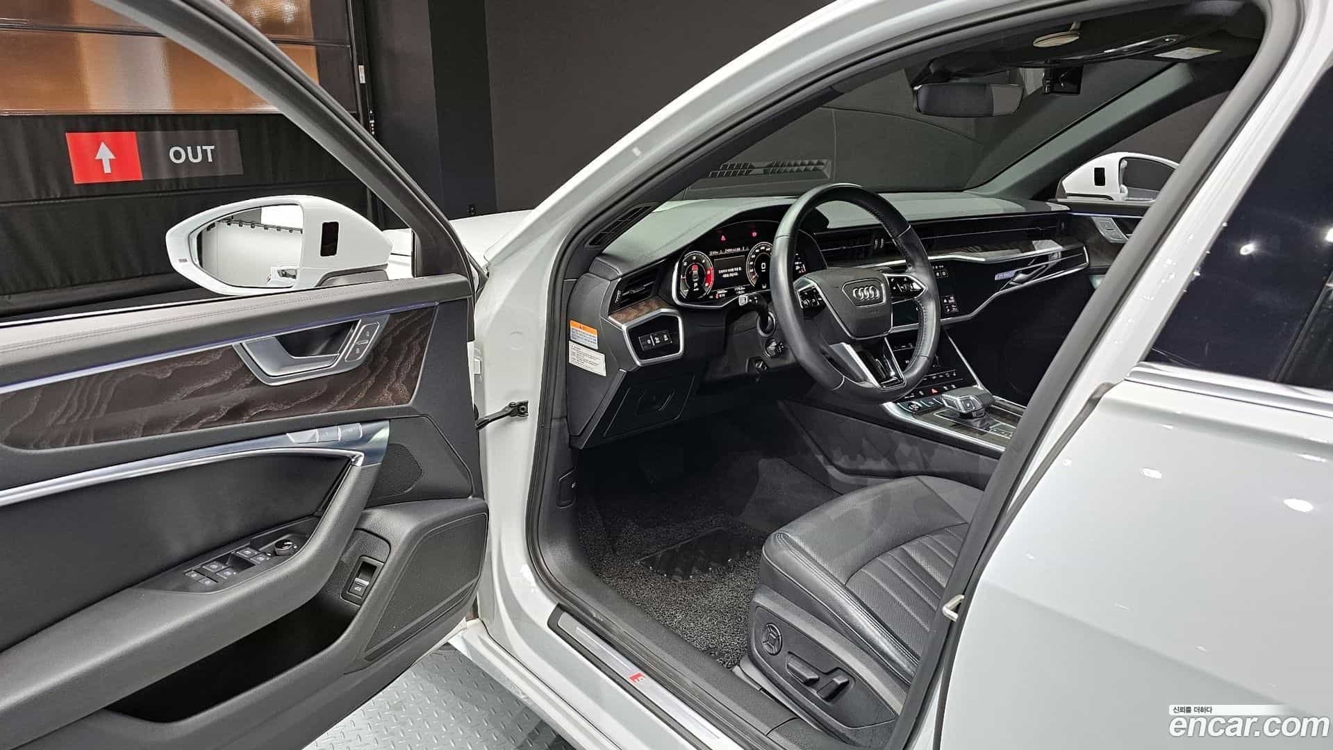 A6 Audi 2021.11-INNER-010