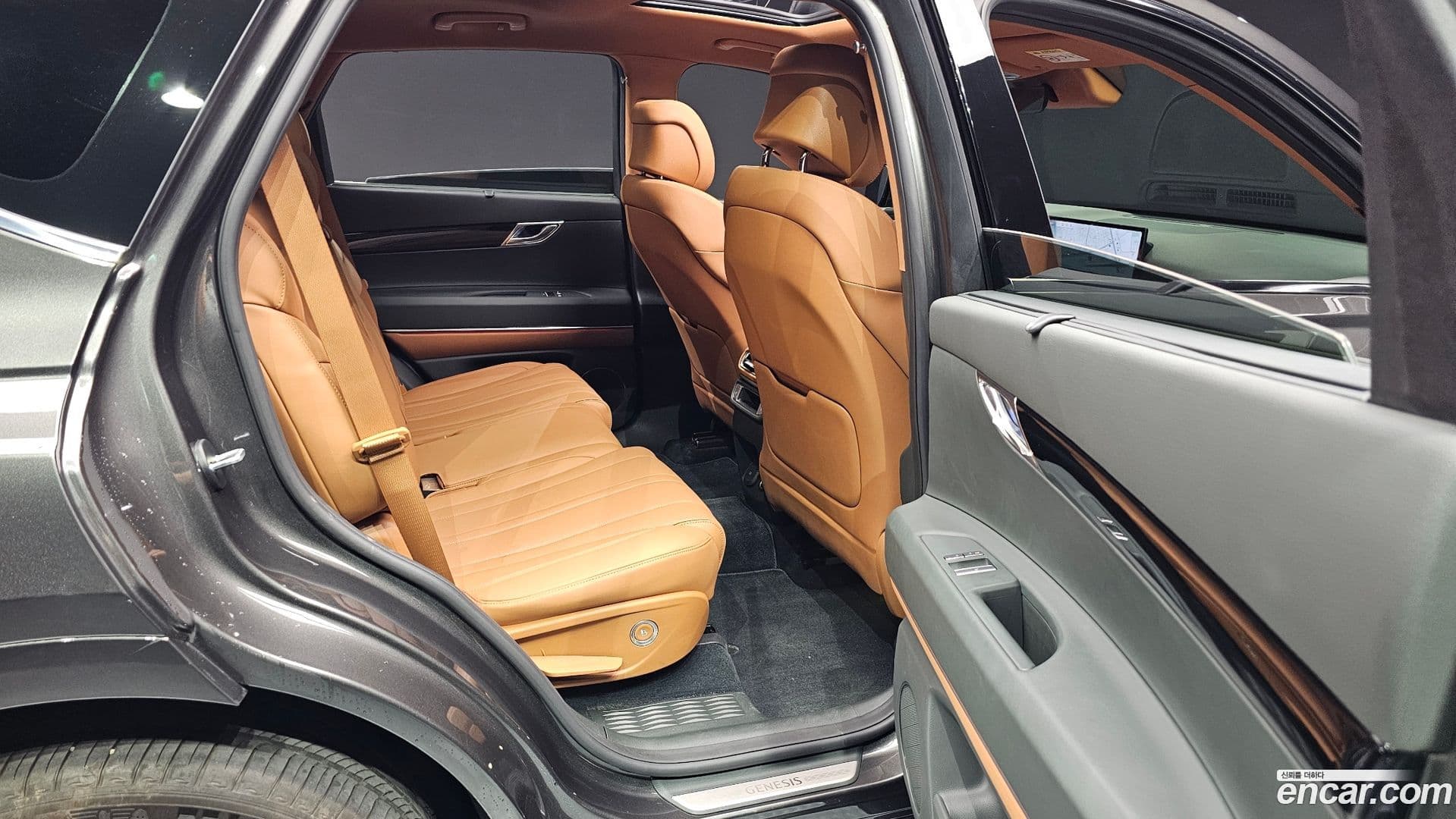 Main__Slider__Photo:GV80 Genesis 2024.5-11