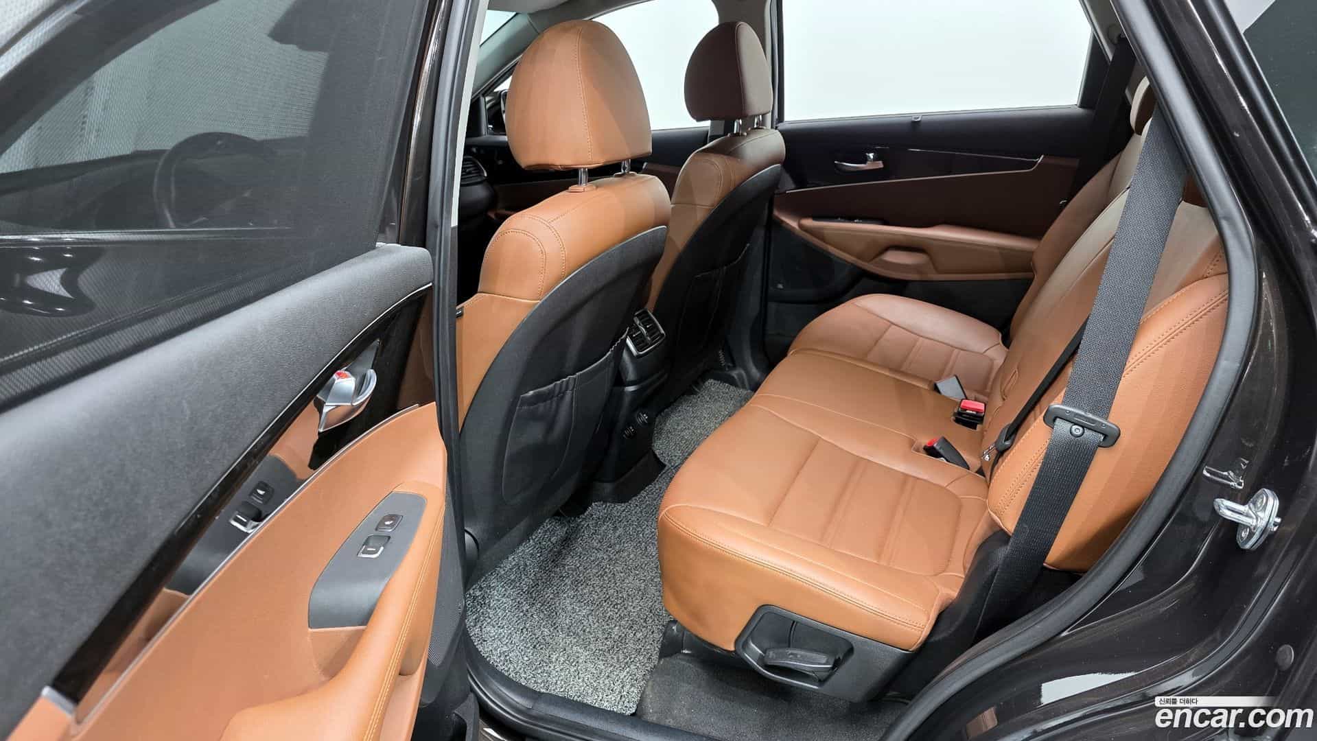 Sorento Kia 2019.1-OPTION-016
