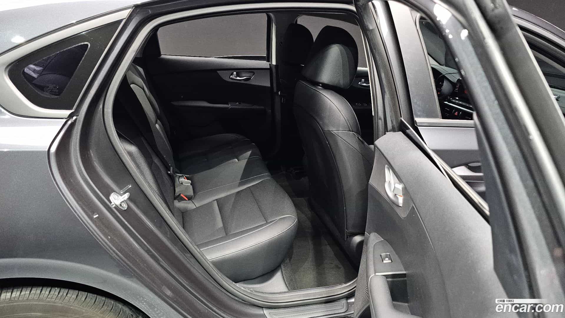 K3 Kia 2022.2-OPTION-015